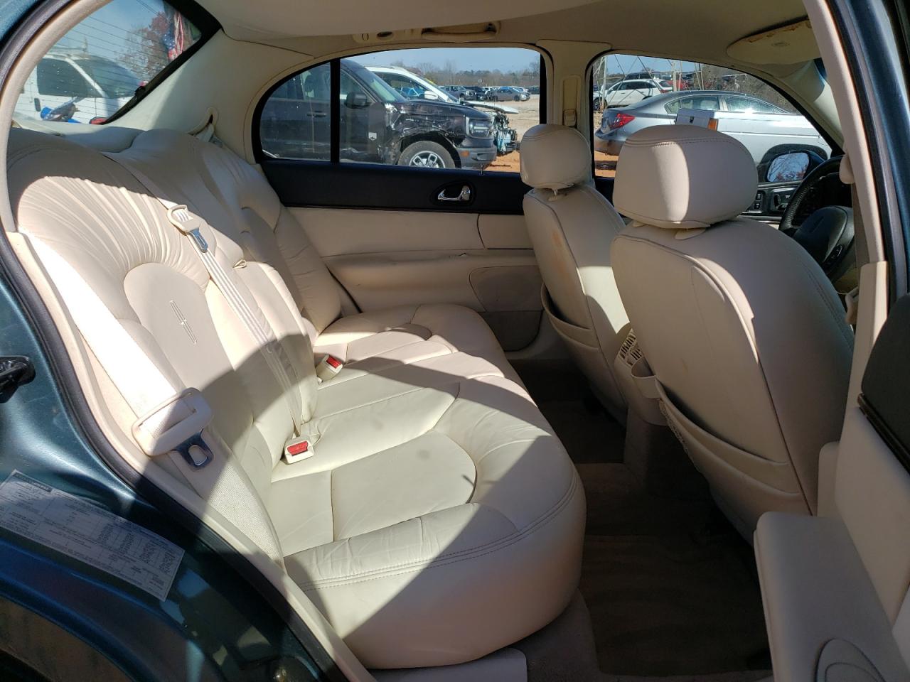 1995 Lincoln Continental Green vin: 1LNLM97V0SY745547