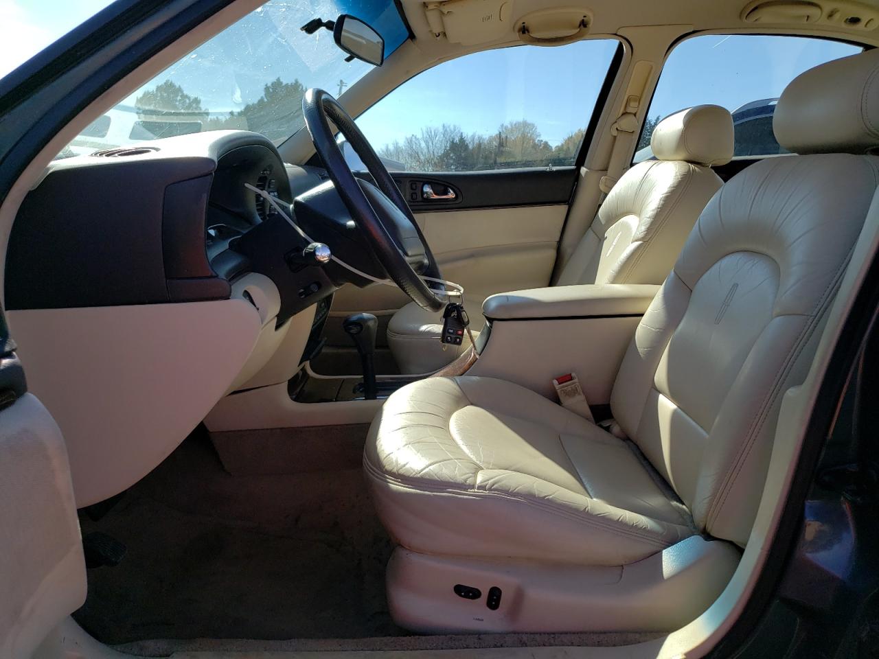1995 Lincoln Continental Green vin: 1LNLM97V0SY745547