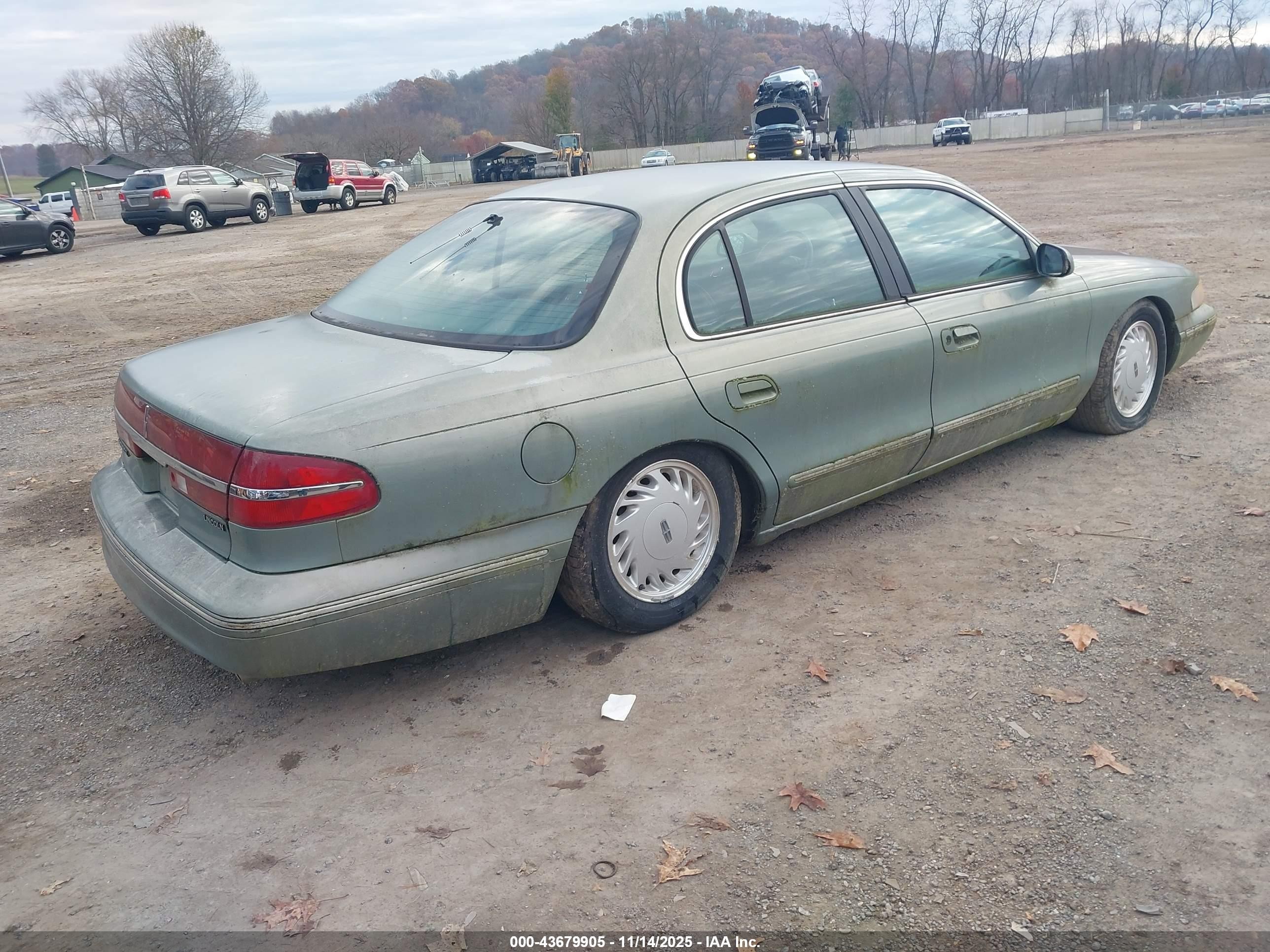 1995 Lincoln Continental   Light Blue vin: 1LNLM97V3SY706547