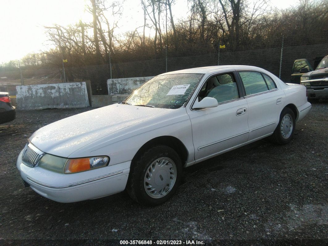 1995 Lincoln Continental   White vin: 1LNLM97V3SY765162