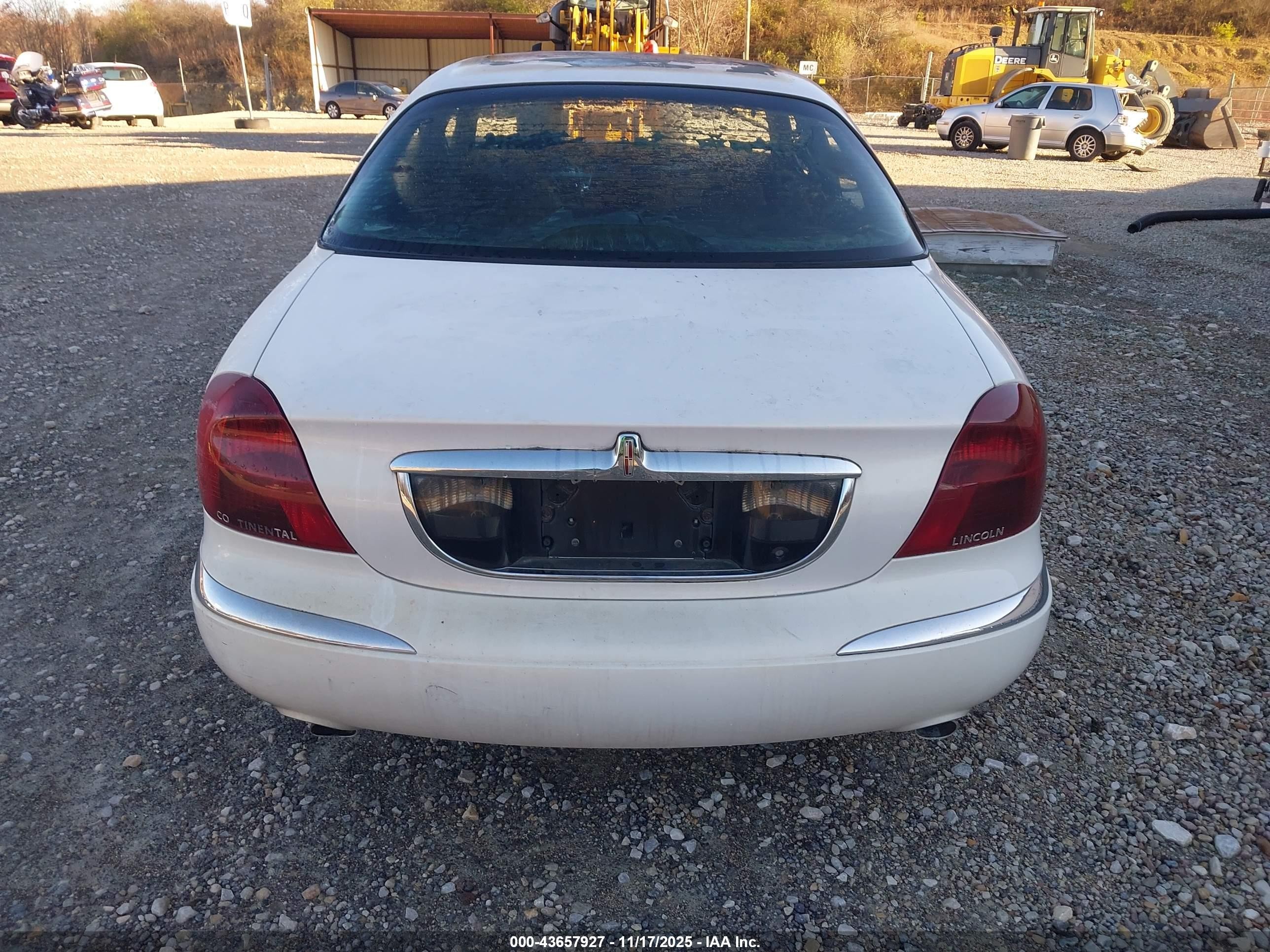 1998 Lincoln Continental   Белый vin: 1LNLM97V3WY602890
