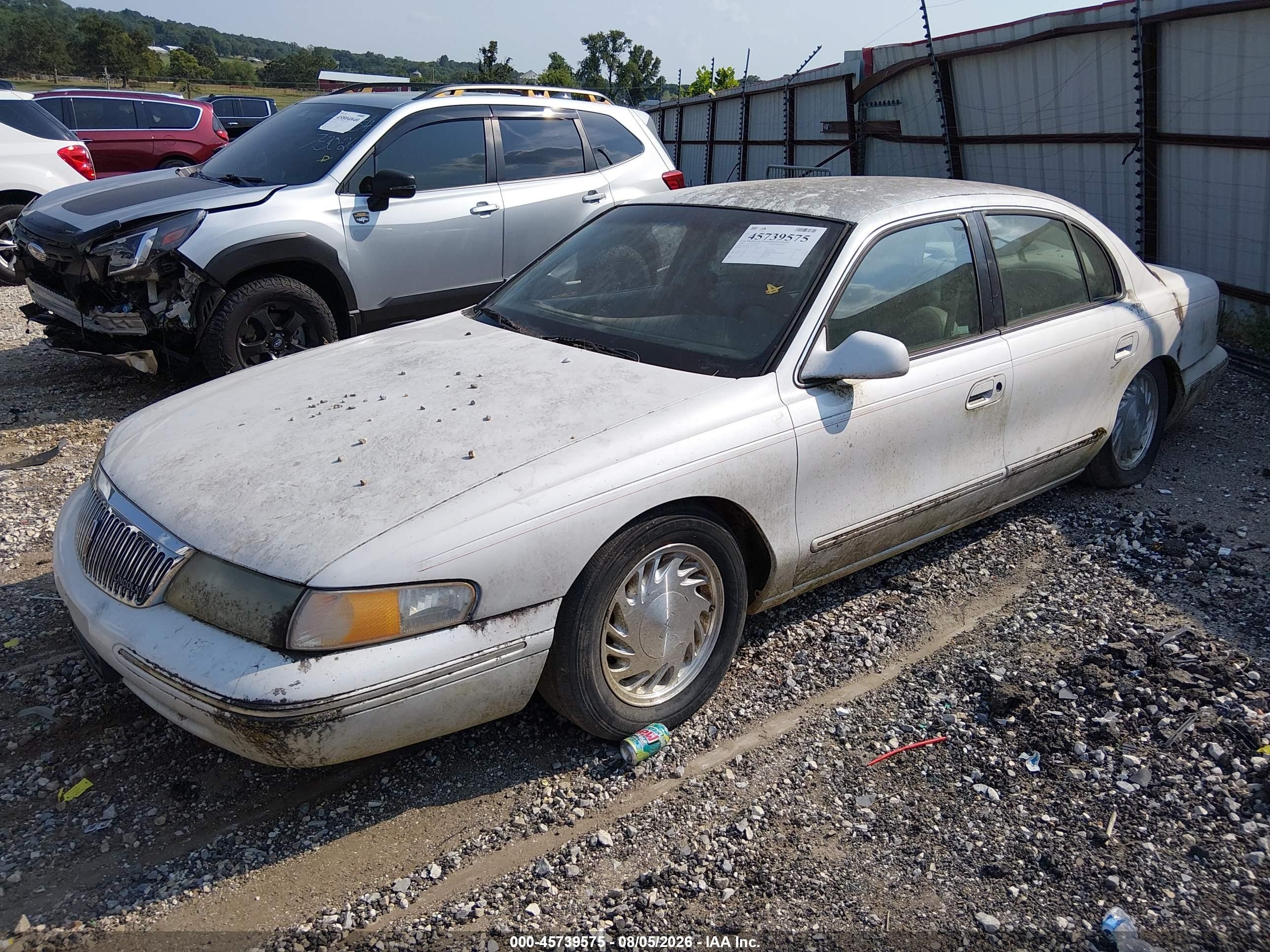 1996 Lincoln Continental Diamond Annive/spinnaker White vin: 1LNLM97V5TY733931