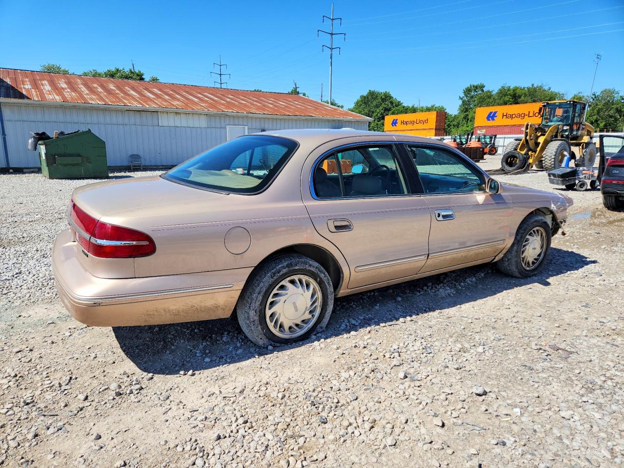 1996 Lincoln Continental Base Gold vin: 1LNLM97V6TY672329