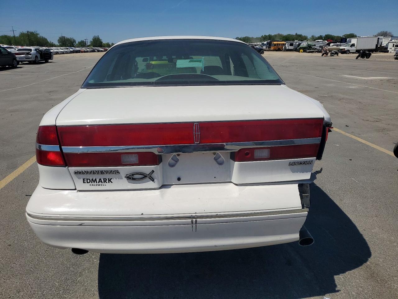 1995 Lincoln Continental White vin: 1LNLM97VXSY686264