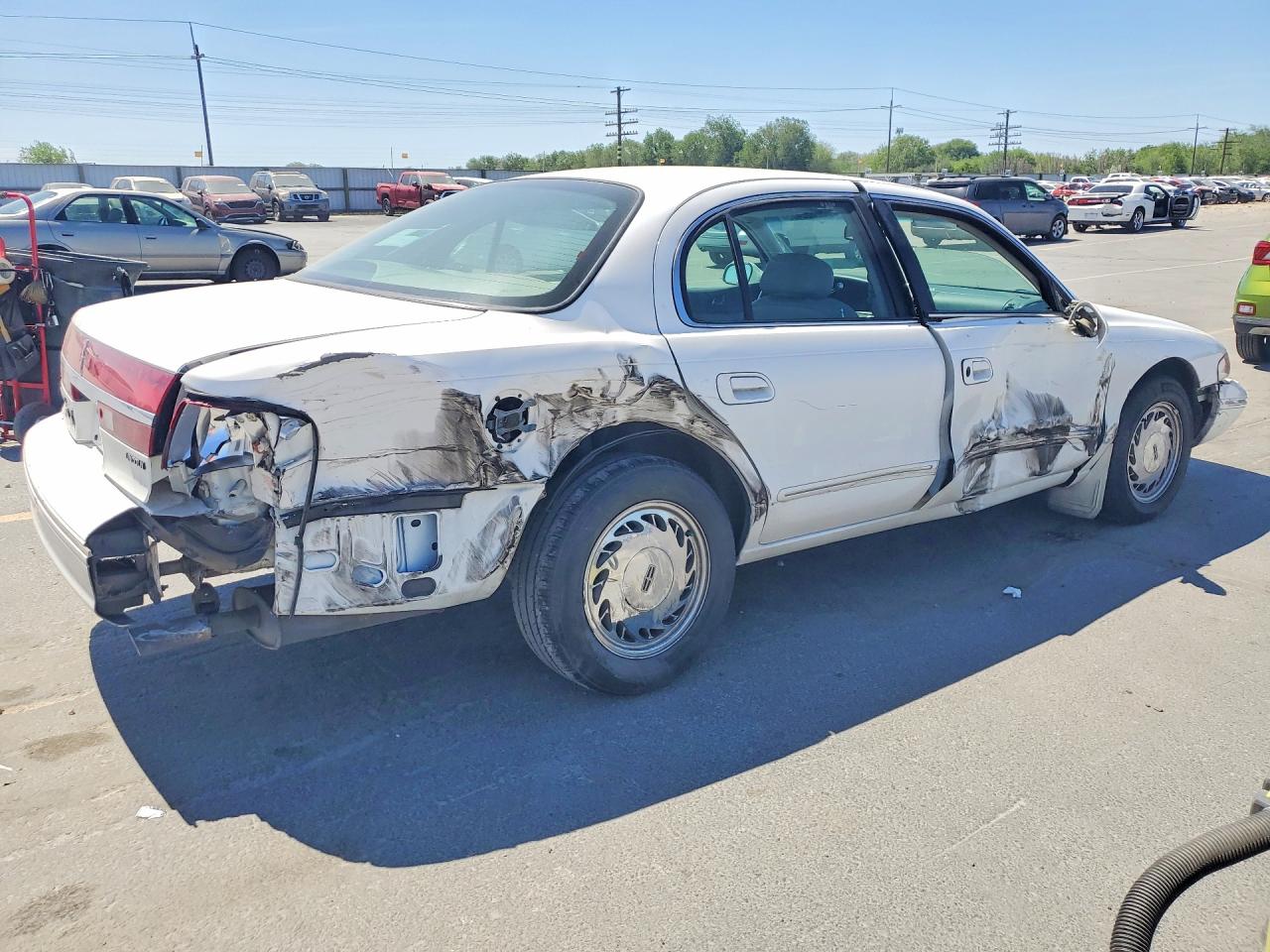 1995 Lincoln Continental White vin: 1LNLM97VXSY686264