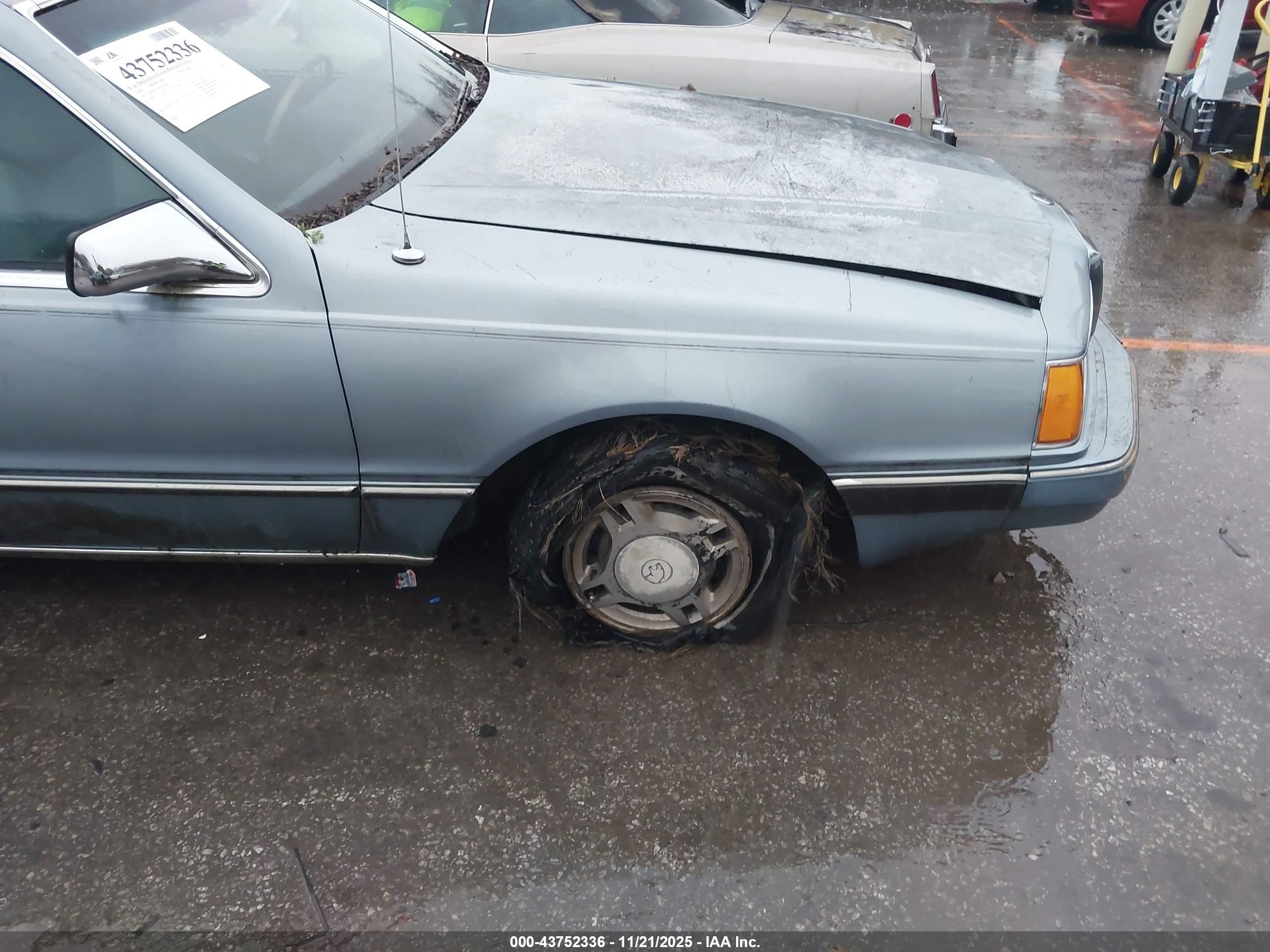 1986 Mercury Cougar   Blue vin: 1MEBP92F9GH706436