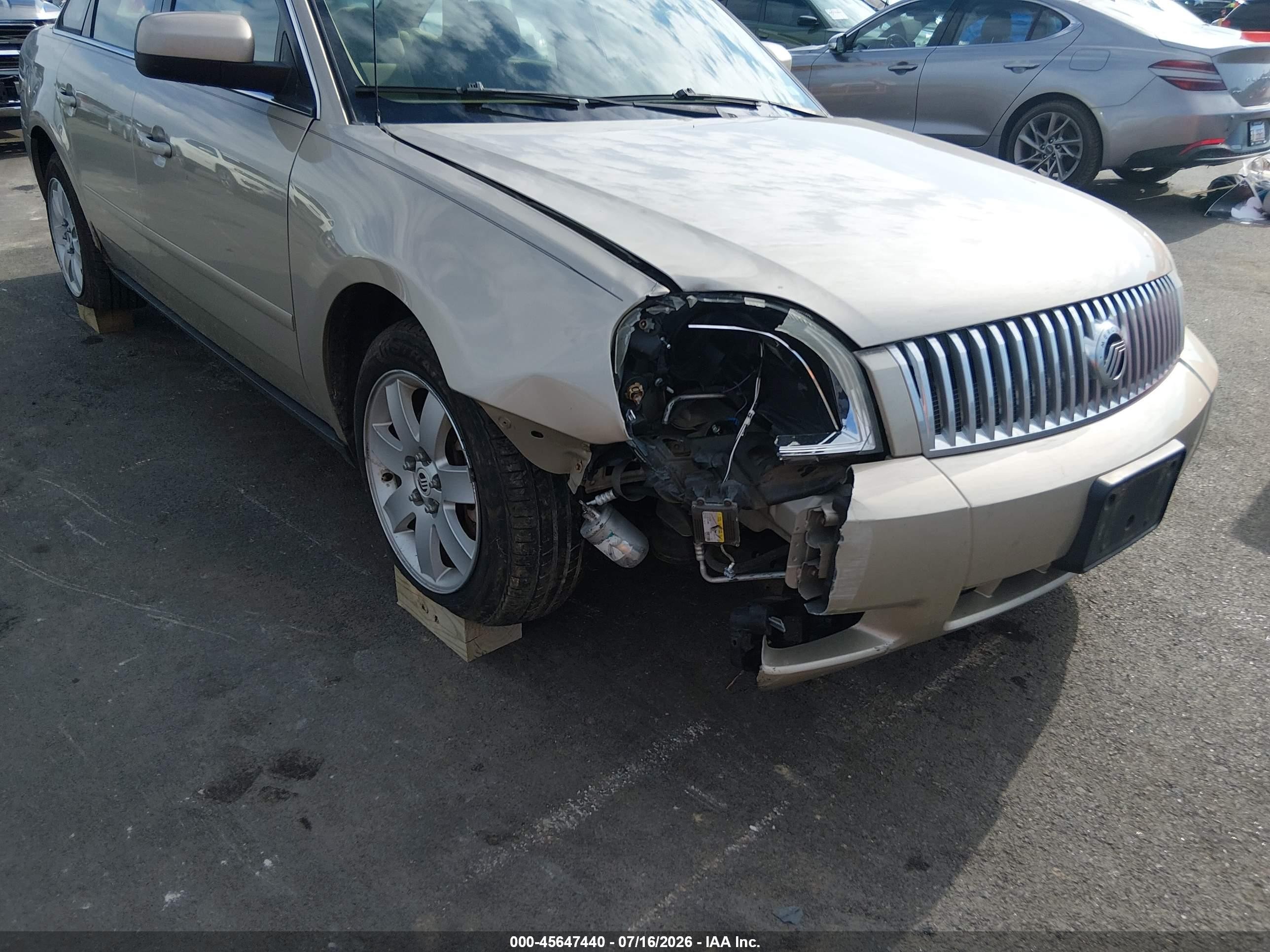 2006 Mercury Montego Luxury Золотой vin: 1MEFM40176G602164