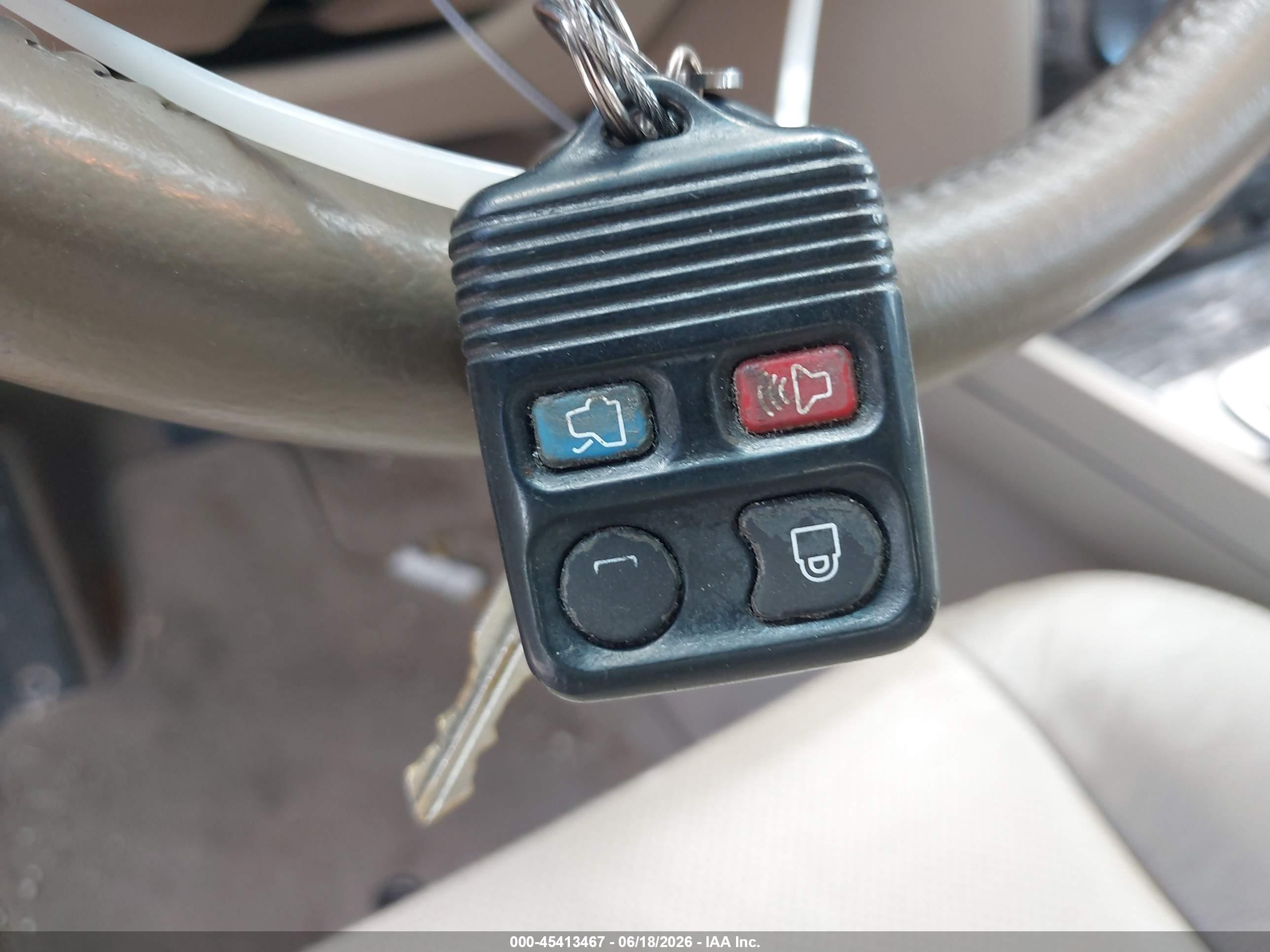 2006 Mercury Montego Luxury Золотой vin: 1MEFM40176G615433
