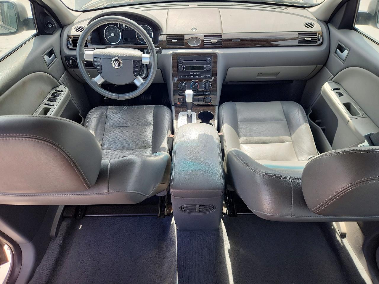 2007 Mercury Montego Luxury Silver vin: 1MEFM40197G603477