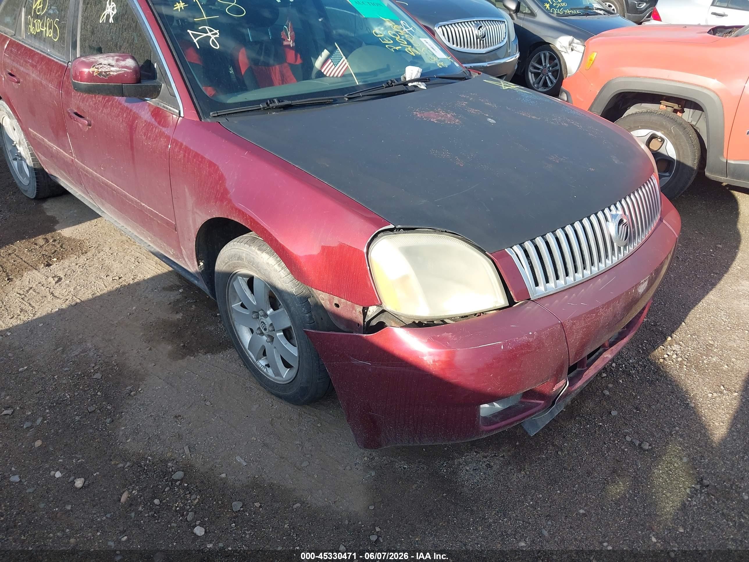 2005 Mercury Montego Luxury Red vin: 1MEFM401X5G614713