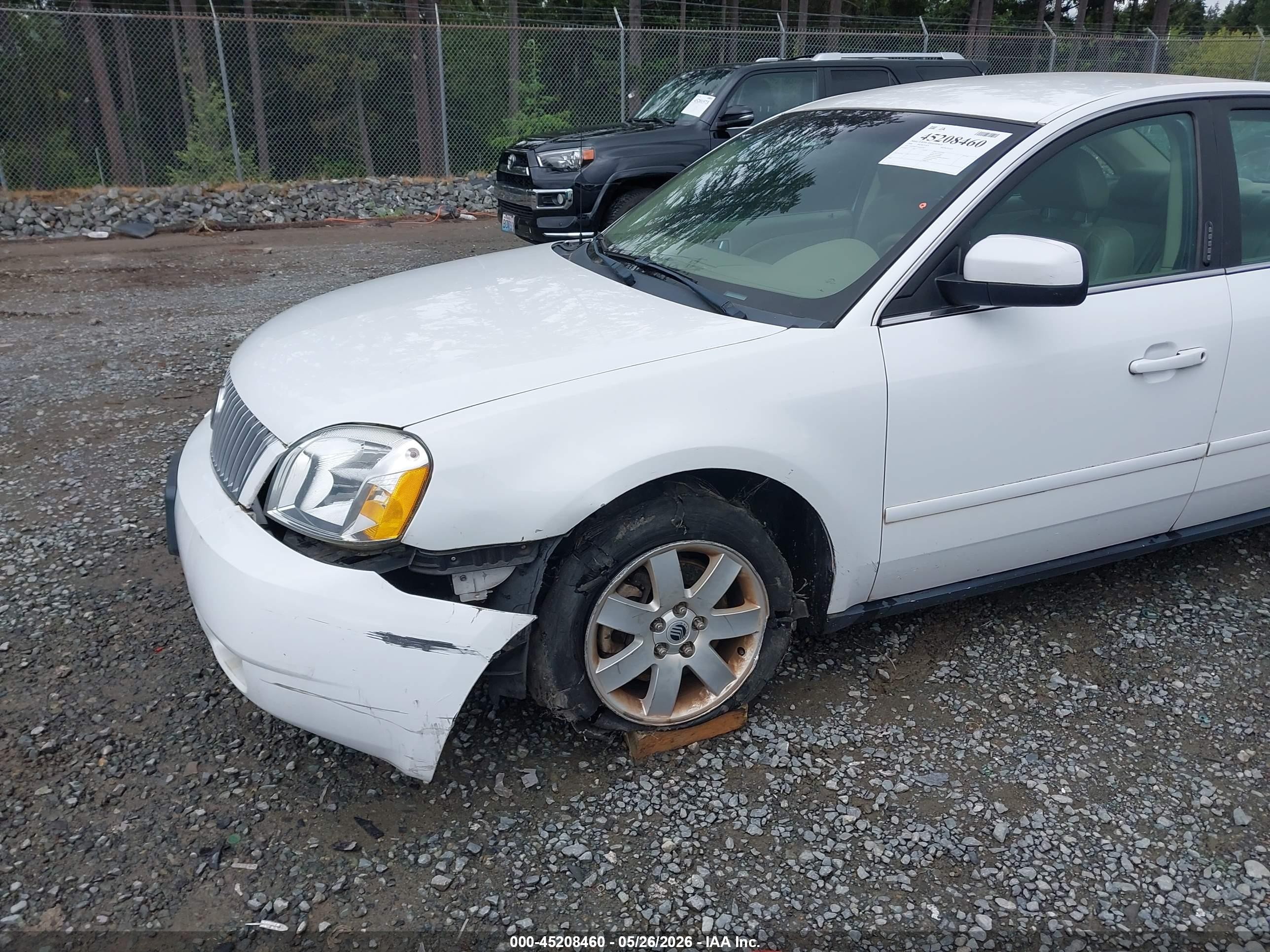 2006 Mercury Montego Luxury White vin: 1MEFM41116G607827
