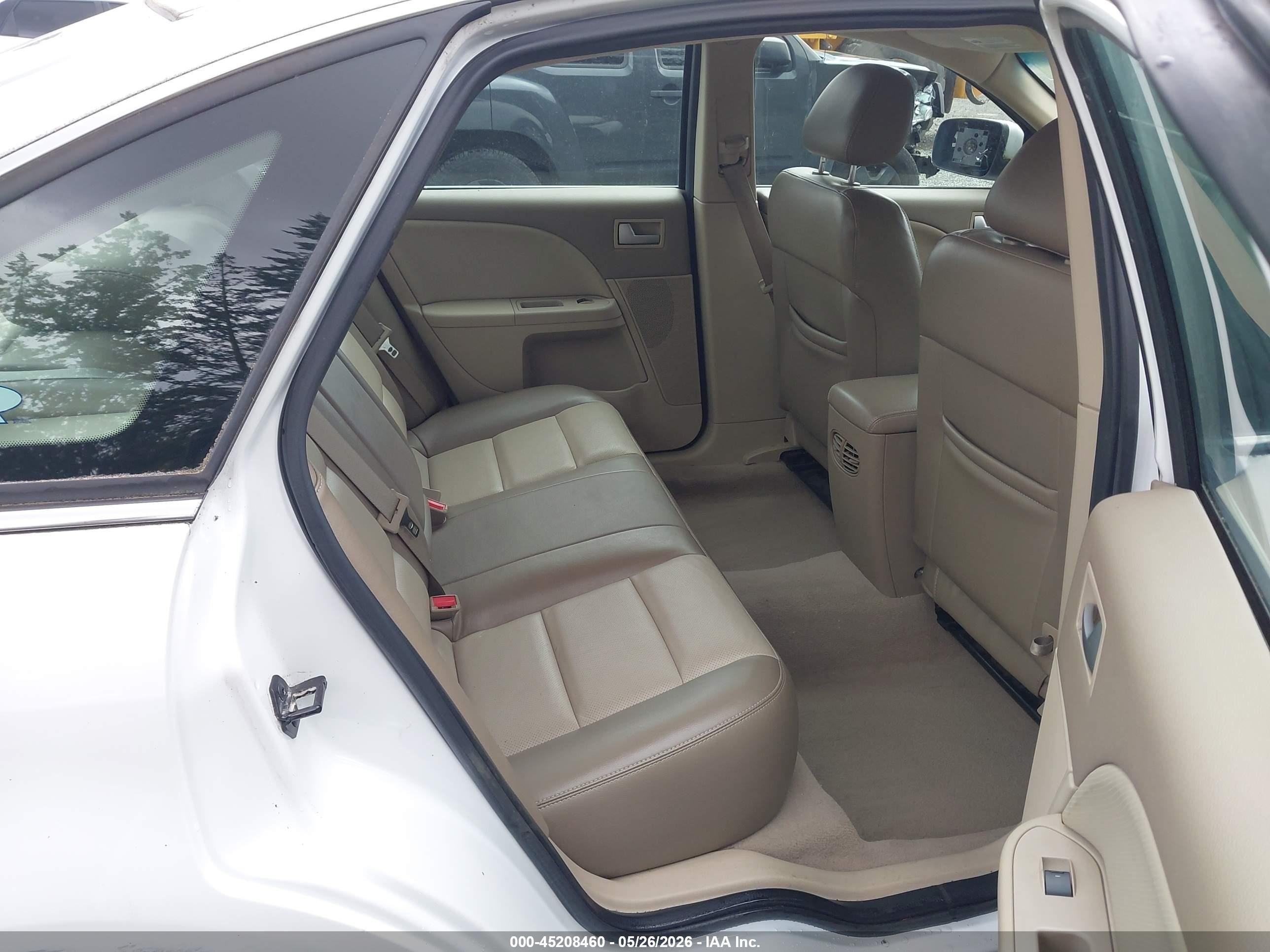 2006 Mercury Montego Luxury White vin: 1MEFM41116G607827