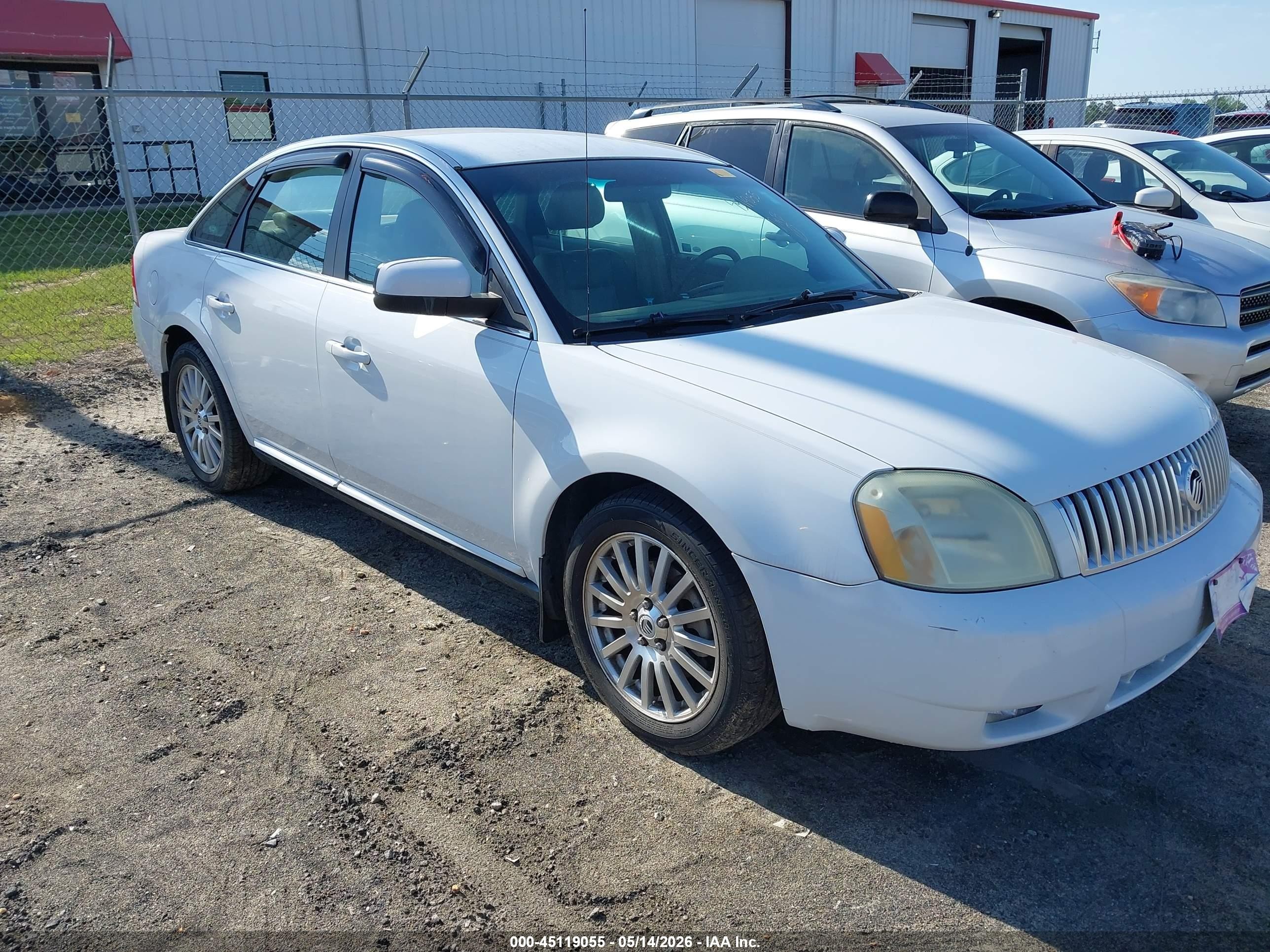 1MEFM42106G616825
