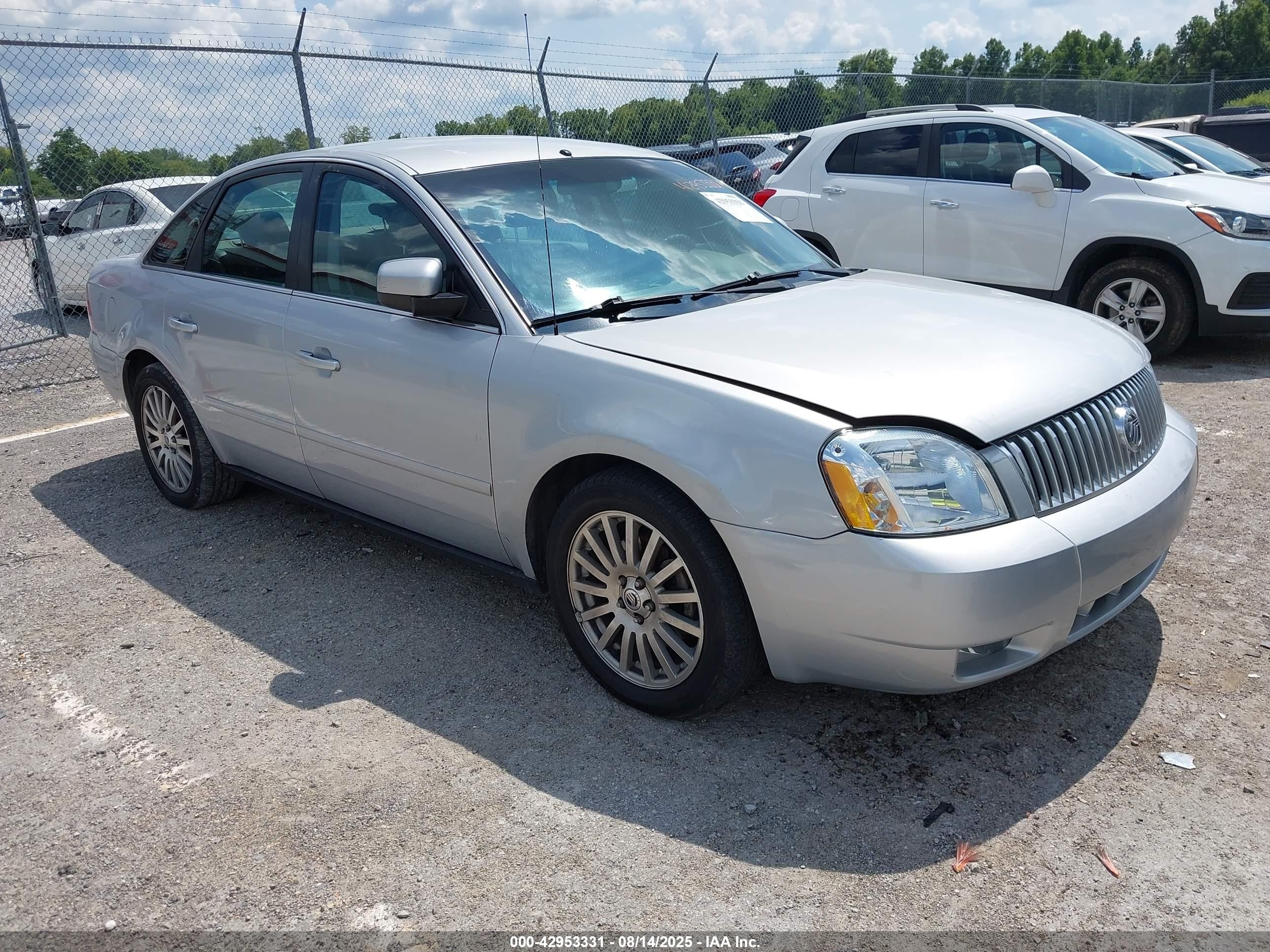 1MEFM42115G600289