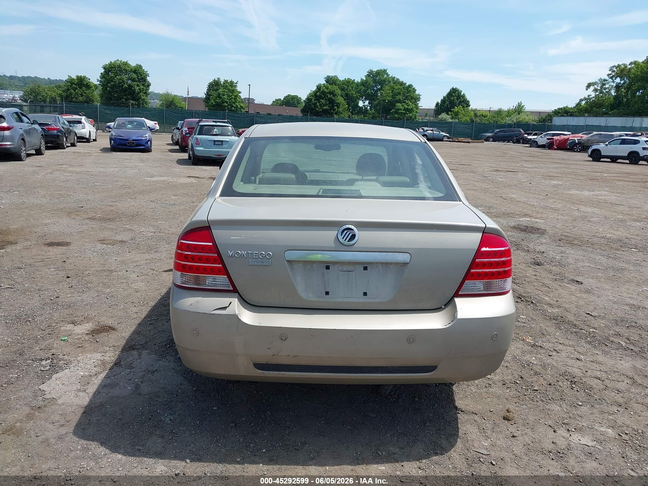 2005 Mercury Montego Premier Champagne vin: 1MEFM42135G610192