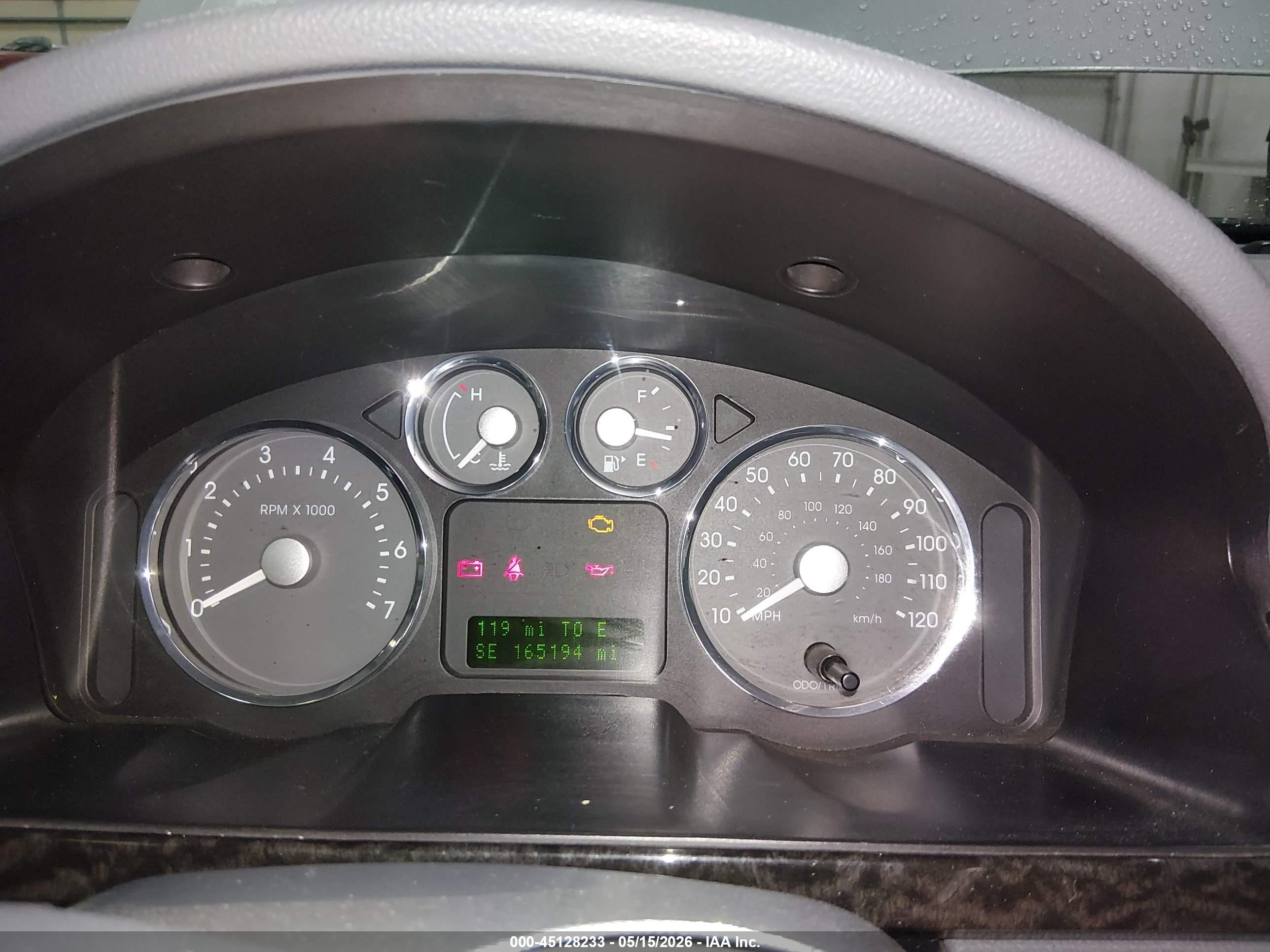 2005 Mercury Montego Premier Silver vin: 1MEFM42195G625537