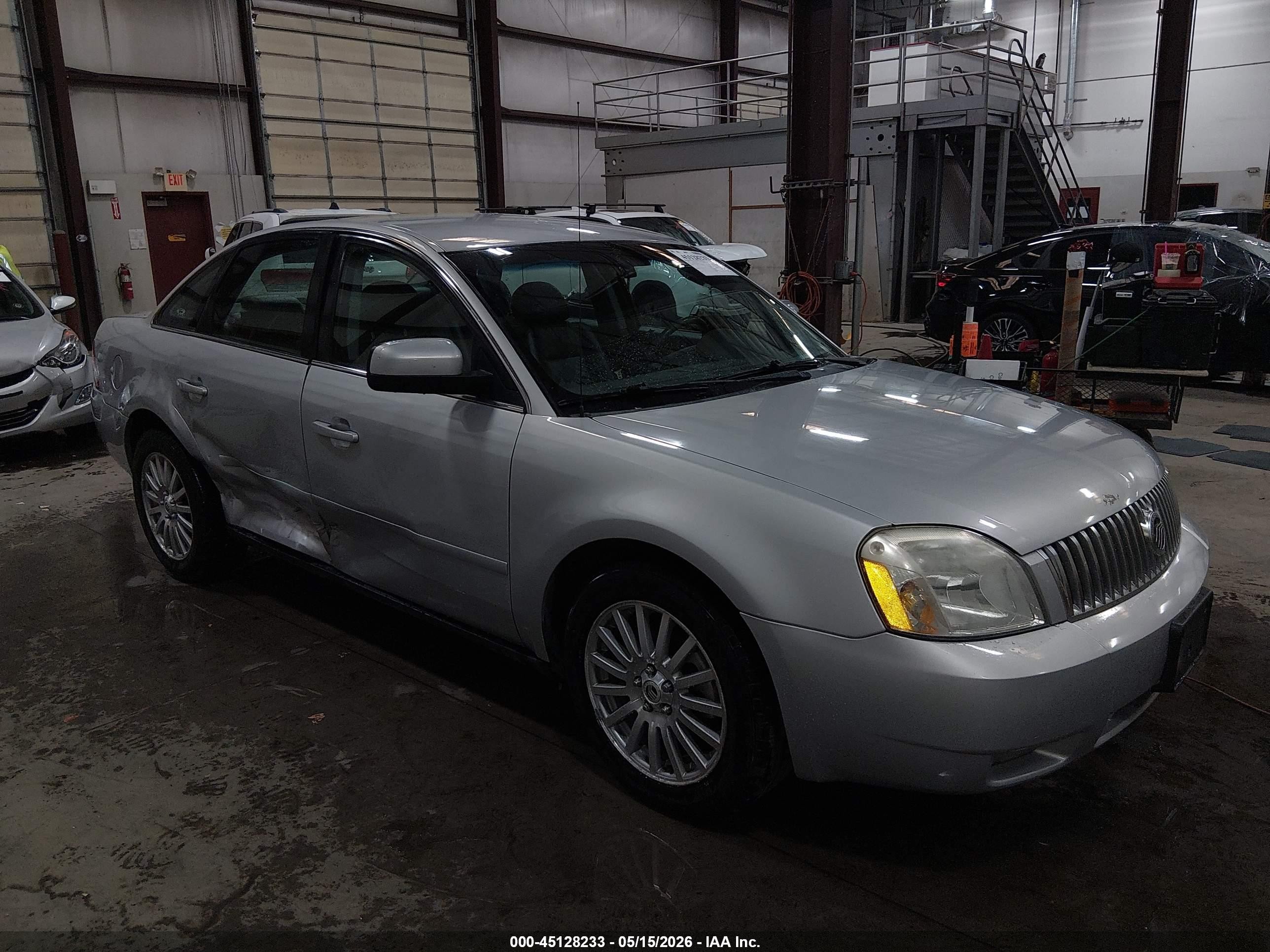 2005 Mercury Montego Premier Silver vin: 1MEFM42195G625537