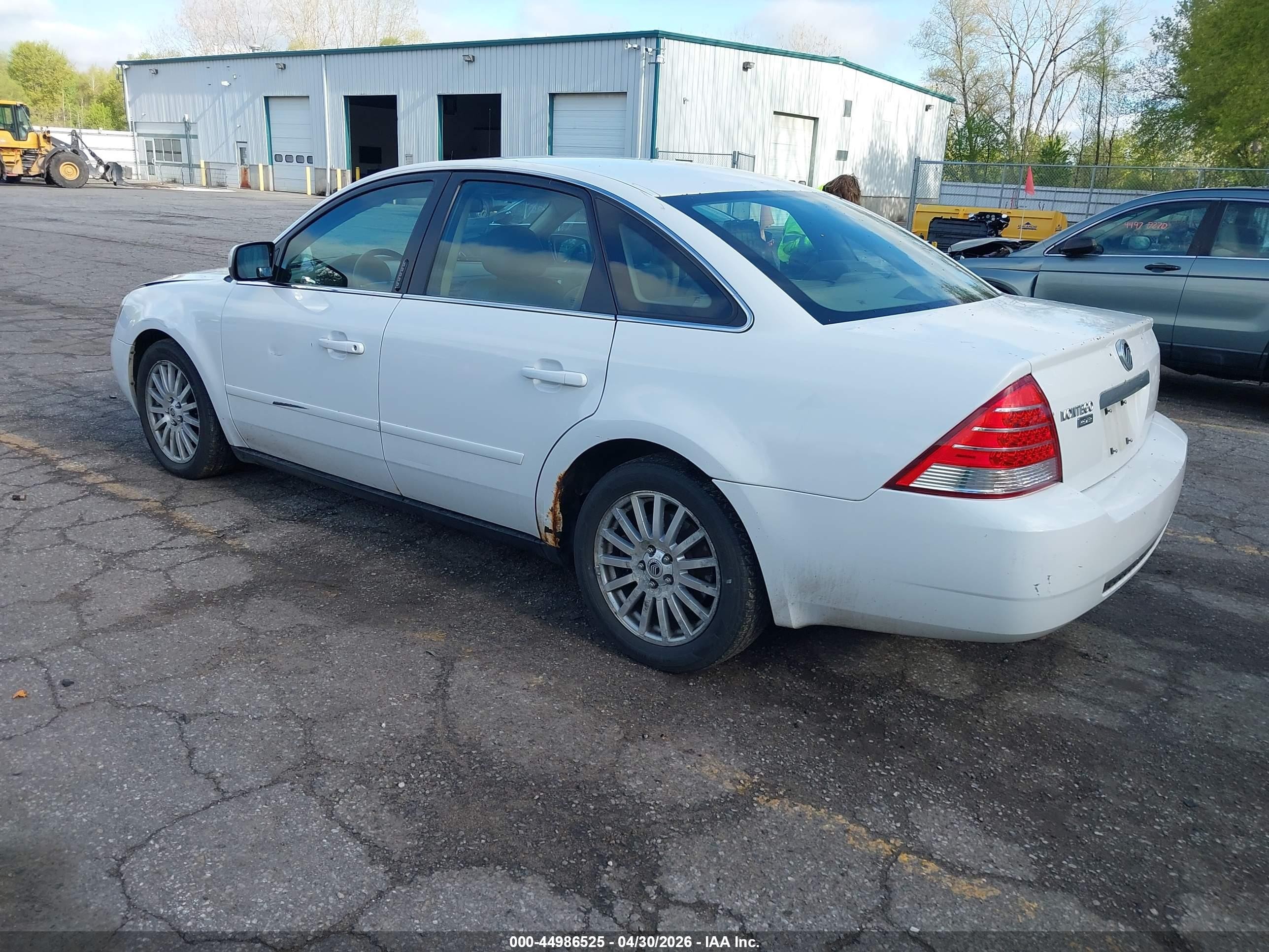 2005 Mercury Montego Premier White vin: 1MEFM42195G626946