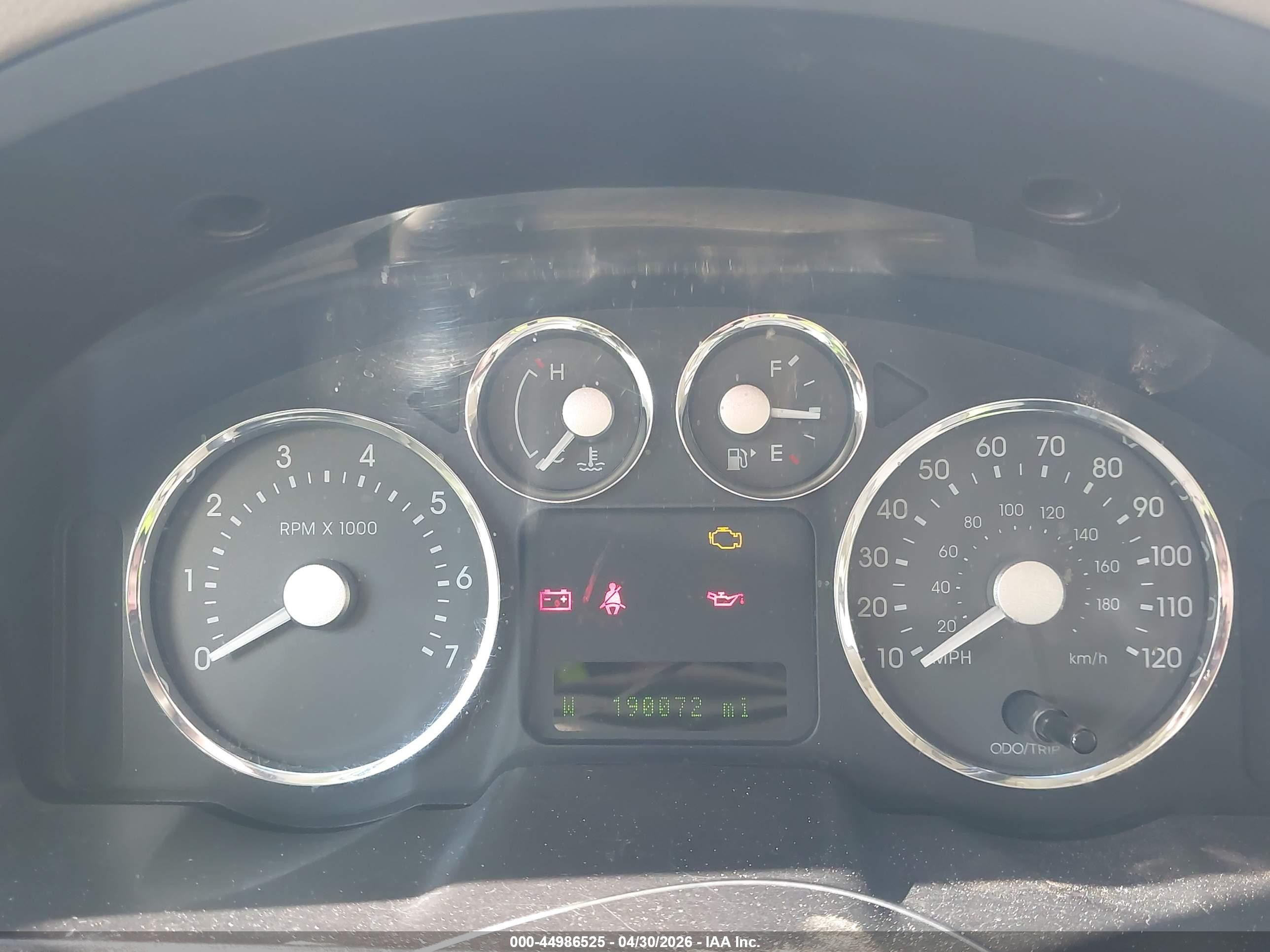 2005 Mercury Montego Premier White vin: 1MEFM42195G626946