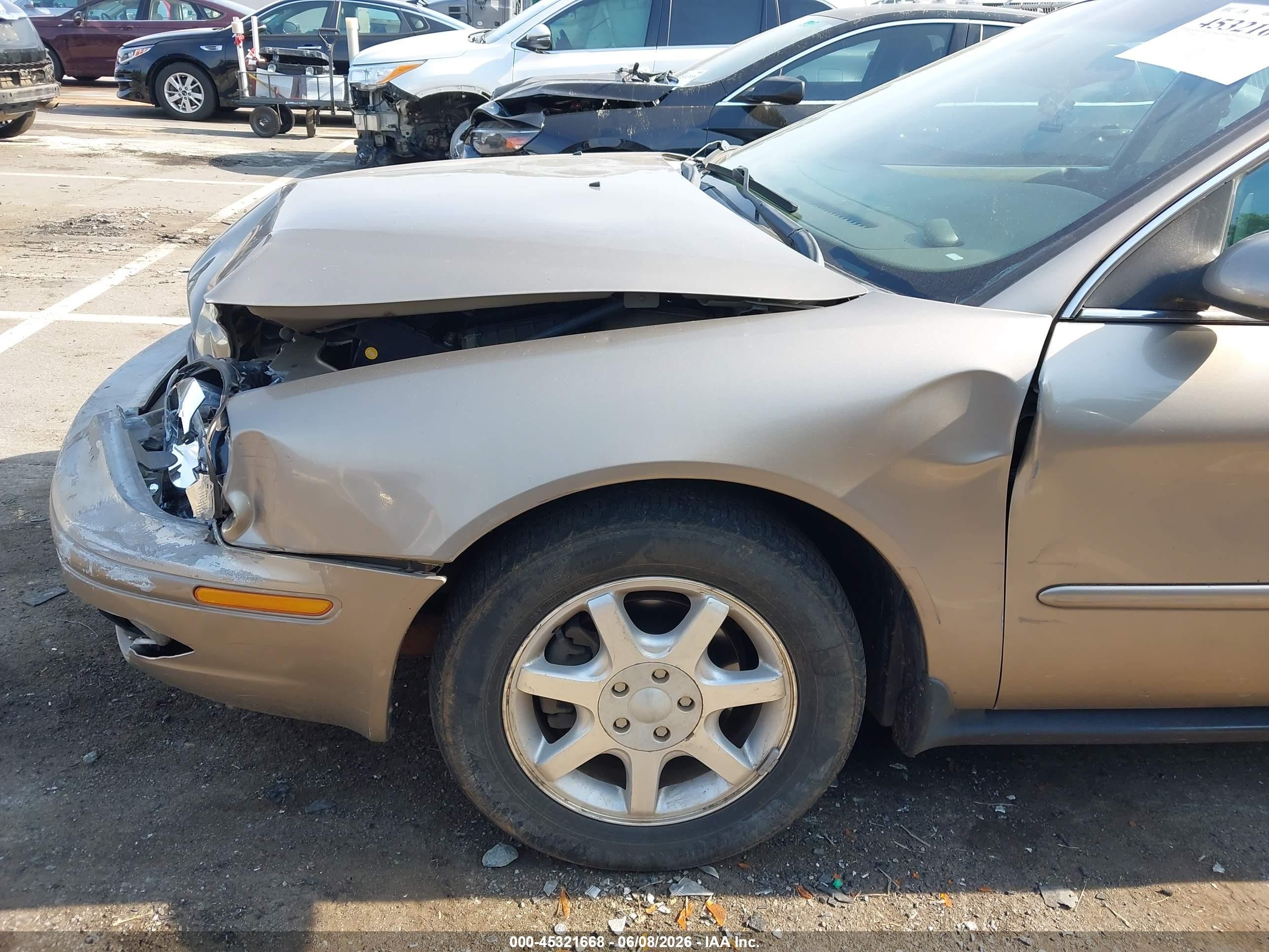 2003 Mercury Sable Gs Gold vin: 1MEFM50203A611558