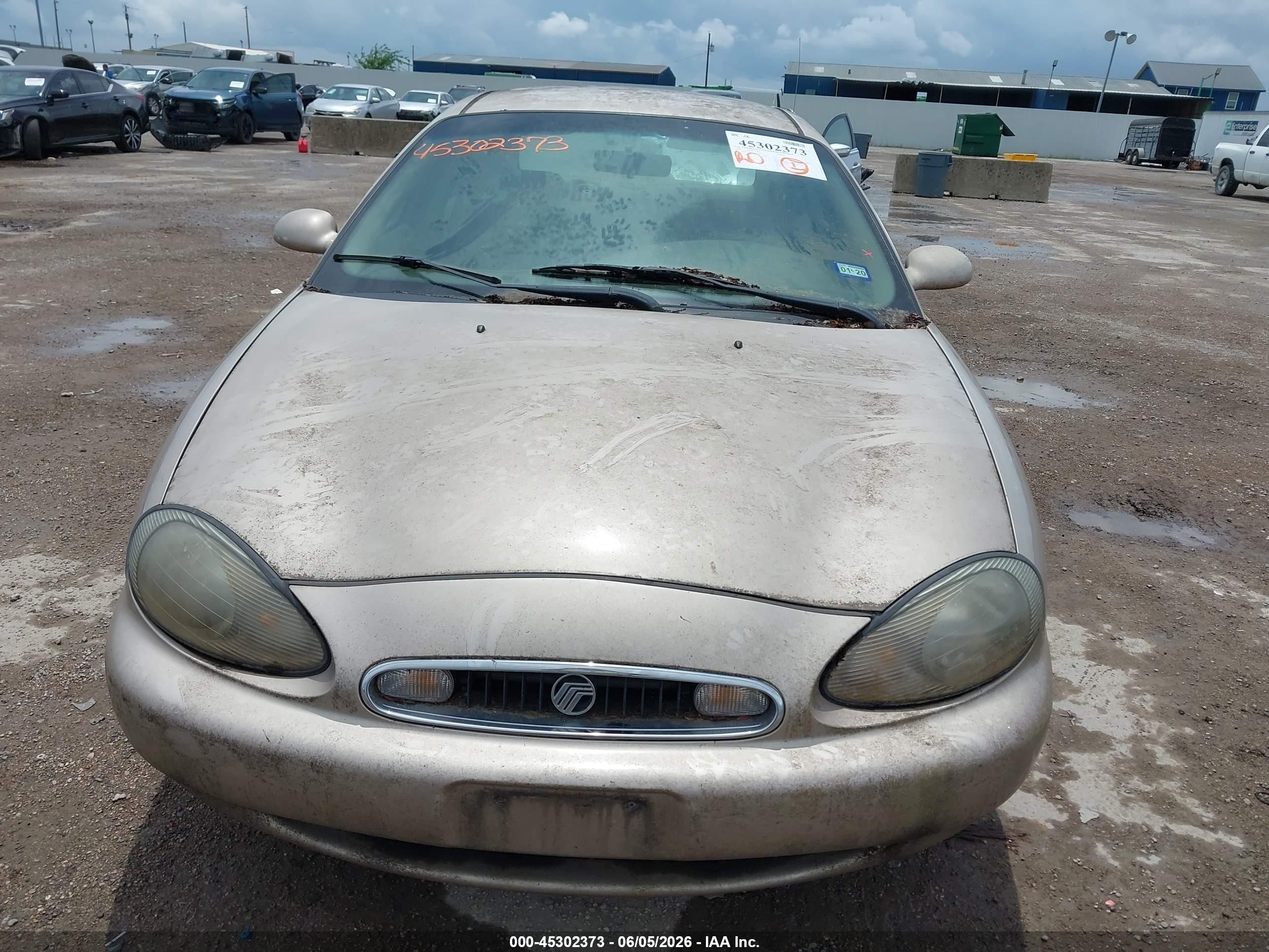 1999 Mercury Sable Gs Gold vin: 1MEFM50U1XA645063