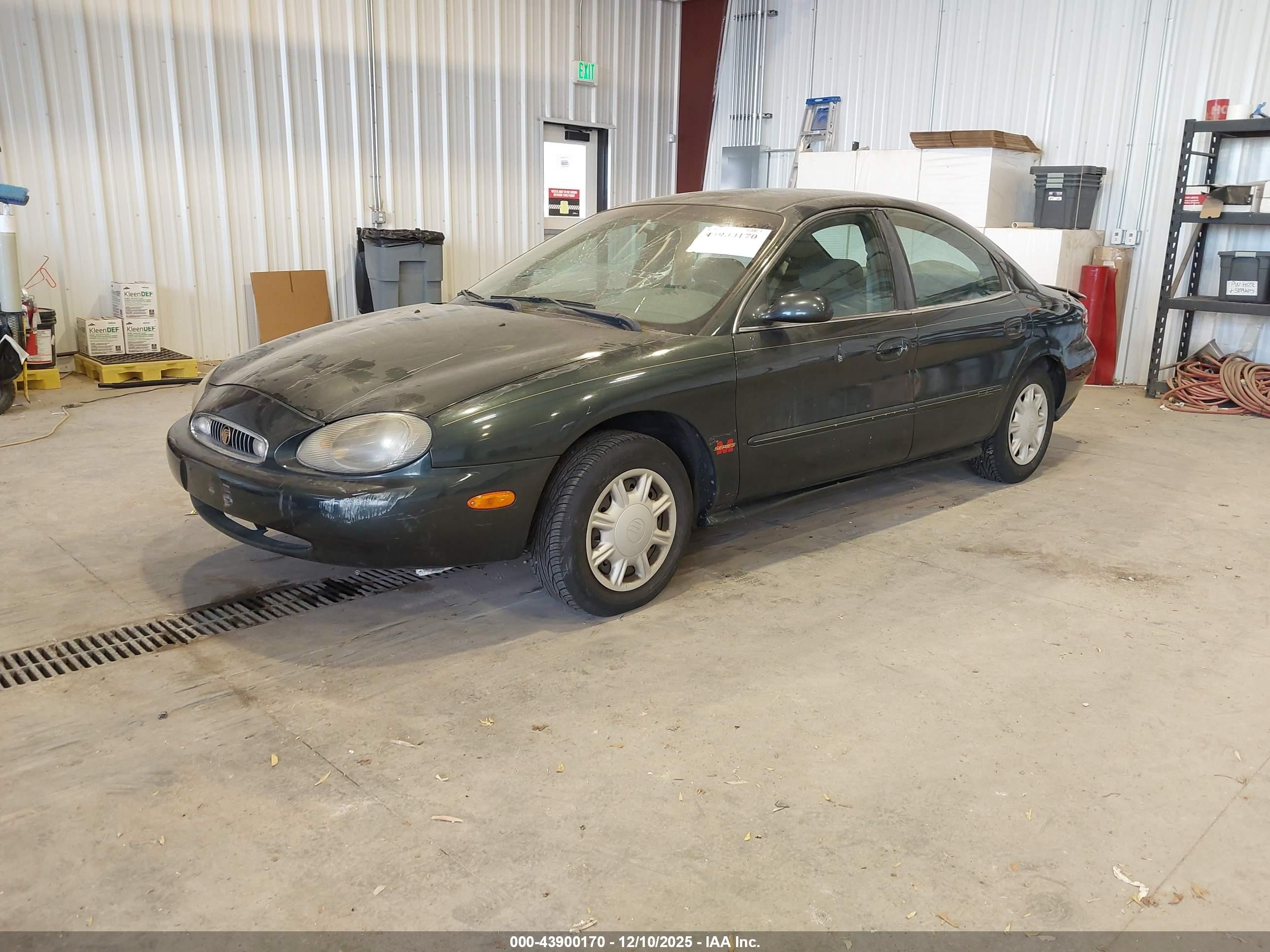 1998 Mercury Sable Gs/ls Green vin: 1MEFM50U2WA614242