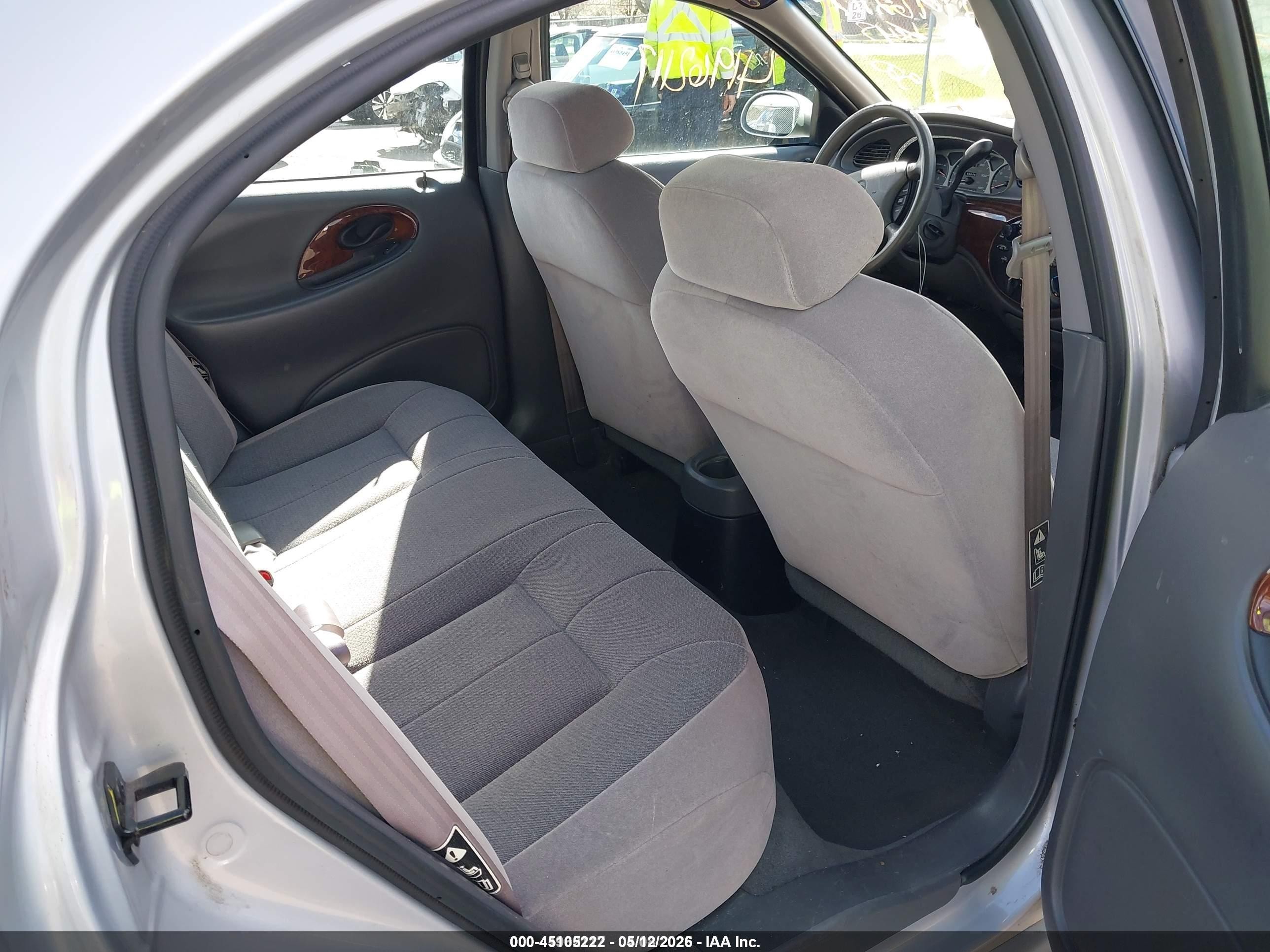 1999 Mercury Sable Gs Silver vin: 1MEFM50U2XA635075