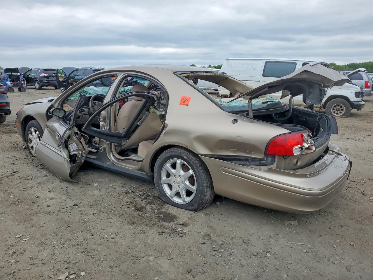 2002 Mercury Sable Gs Желто-коричневый vin: 1MEFM50U52A641719