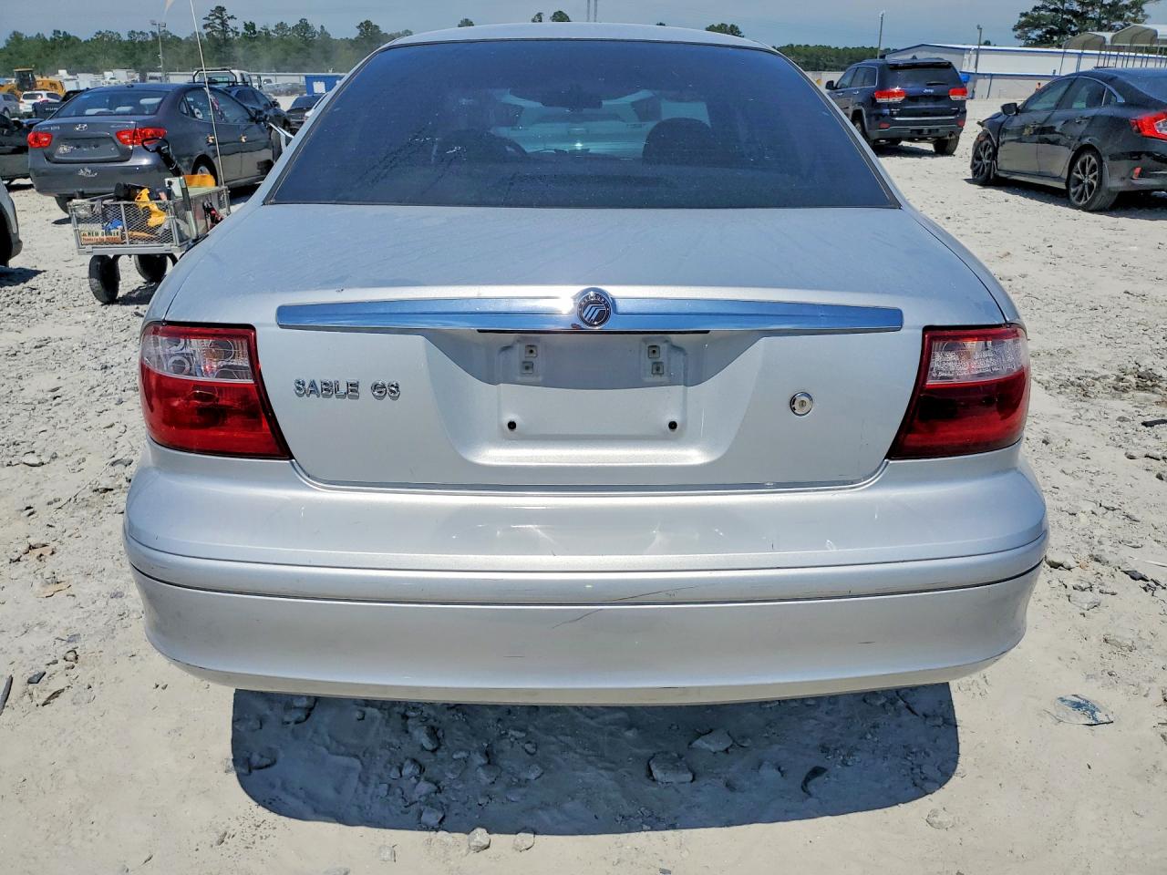 2005 Mercury Sable Gs Silver vin: 1MEFM50U75A616745