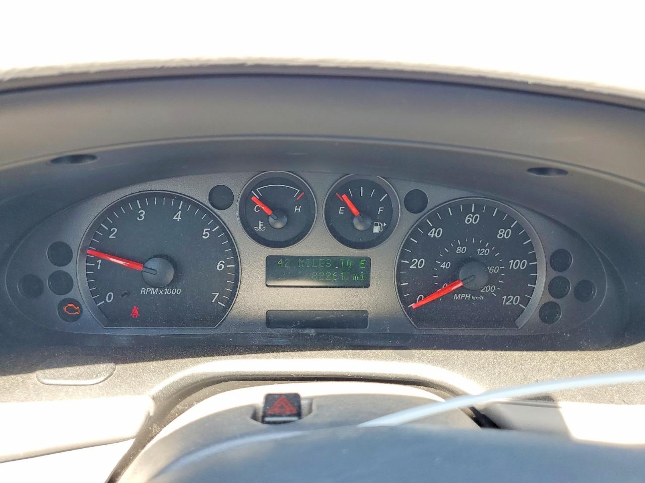 2005 Mercury Sable Gs Silver vin: 1MEFM50U75A616745