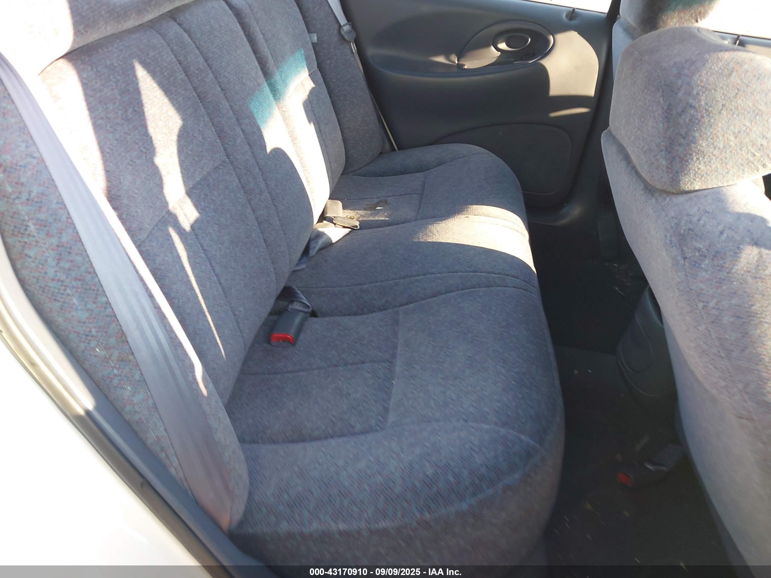 1998 Mercury Sable Gs/ls White vin: 1MEFM50U7WA604631