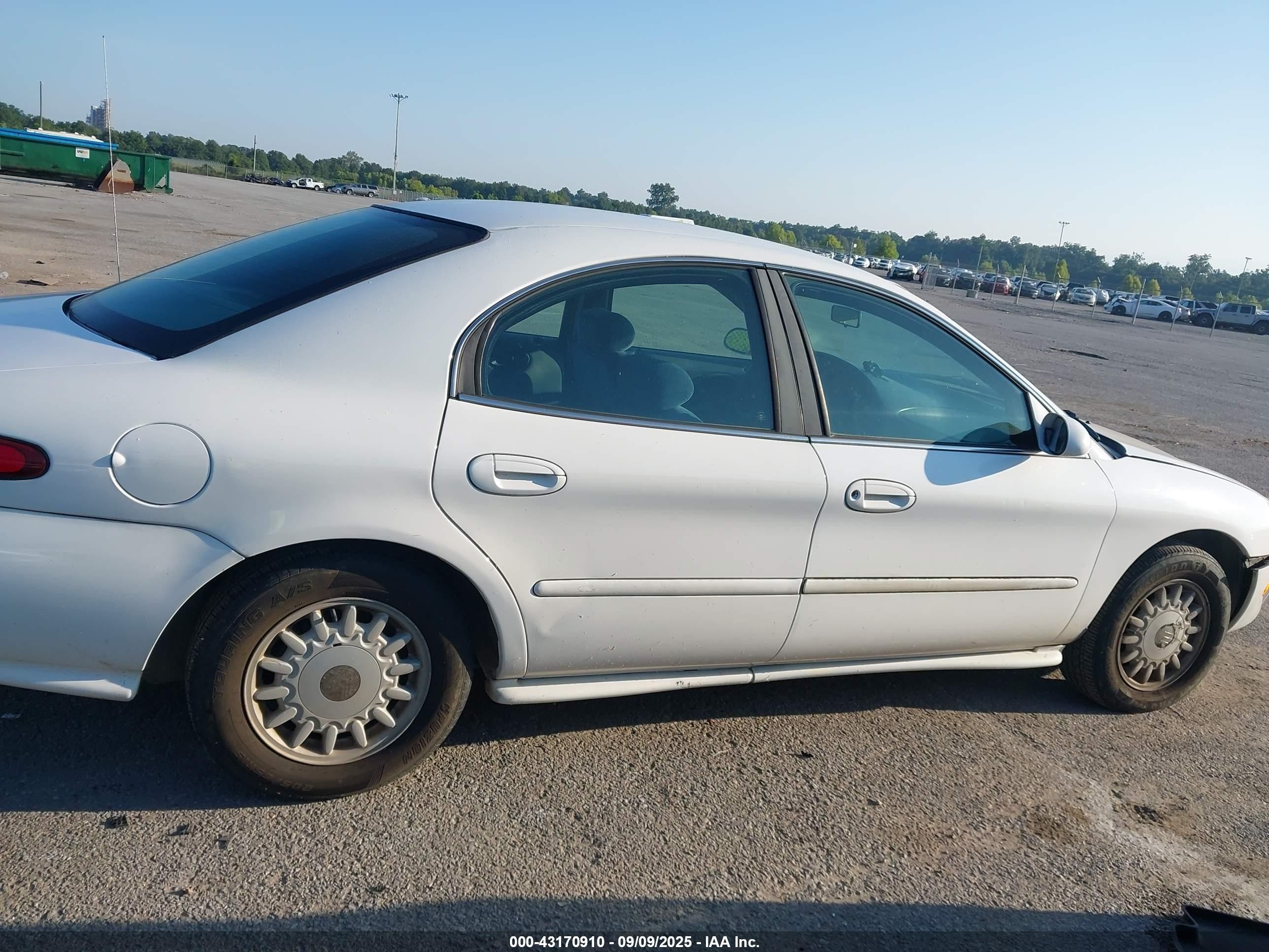1998 Mercury Sable Gs/ls White vin: 1MEFM50U7WA604631
