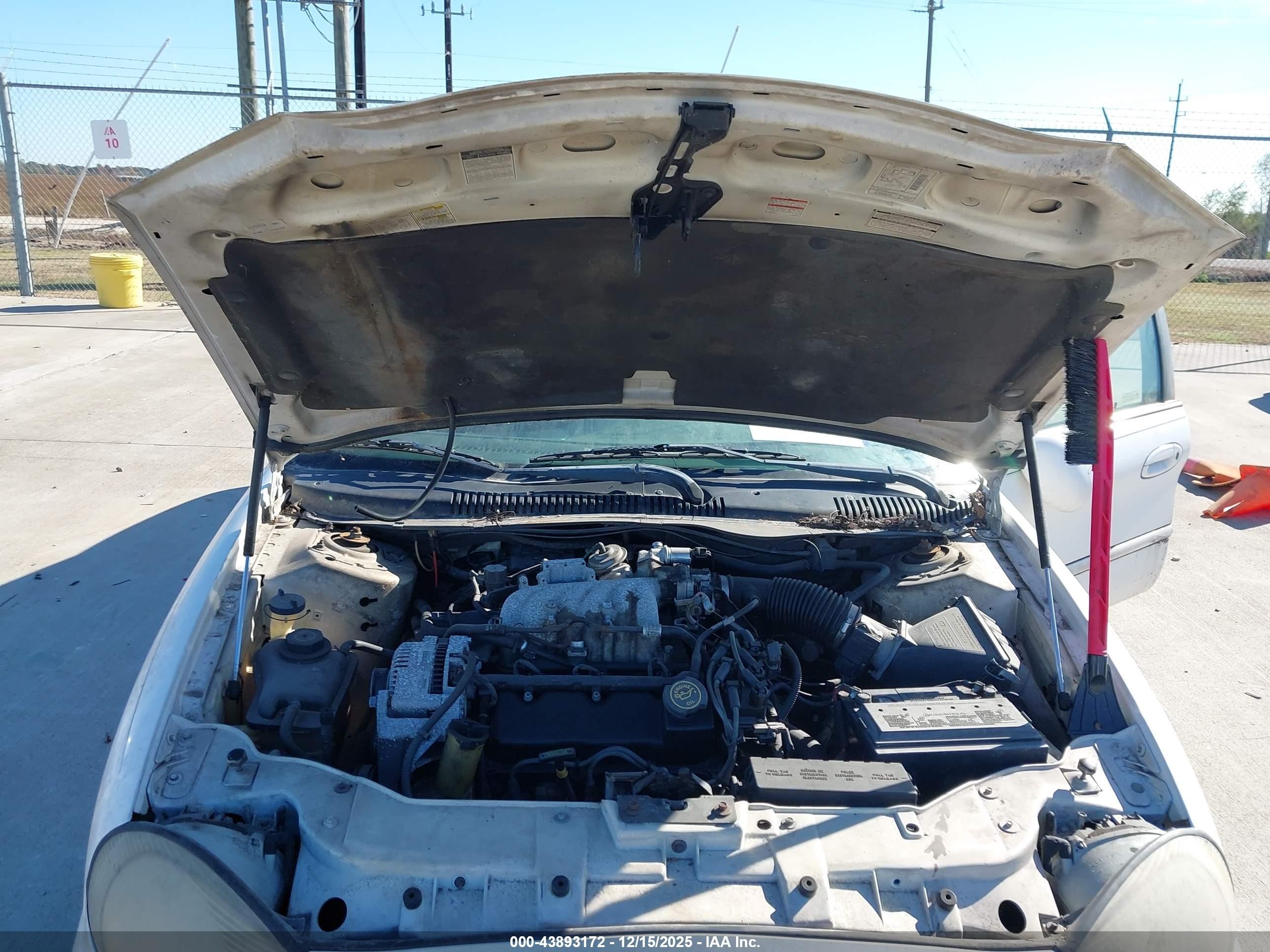 1998 Mercury Sable Gs/ls Белый vin: 1MEFM50U8WG618826