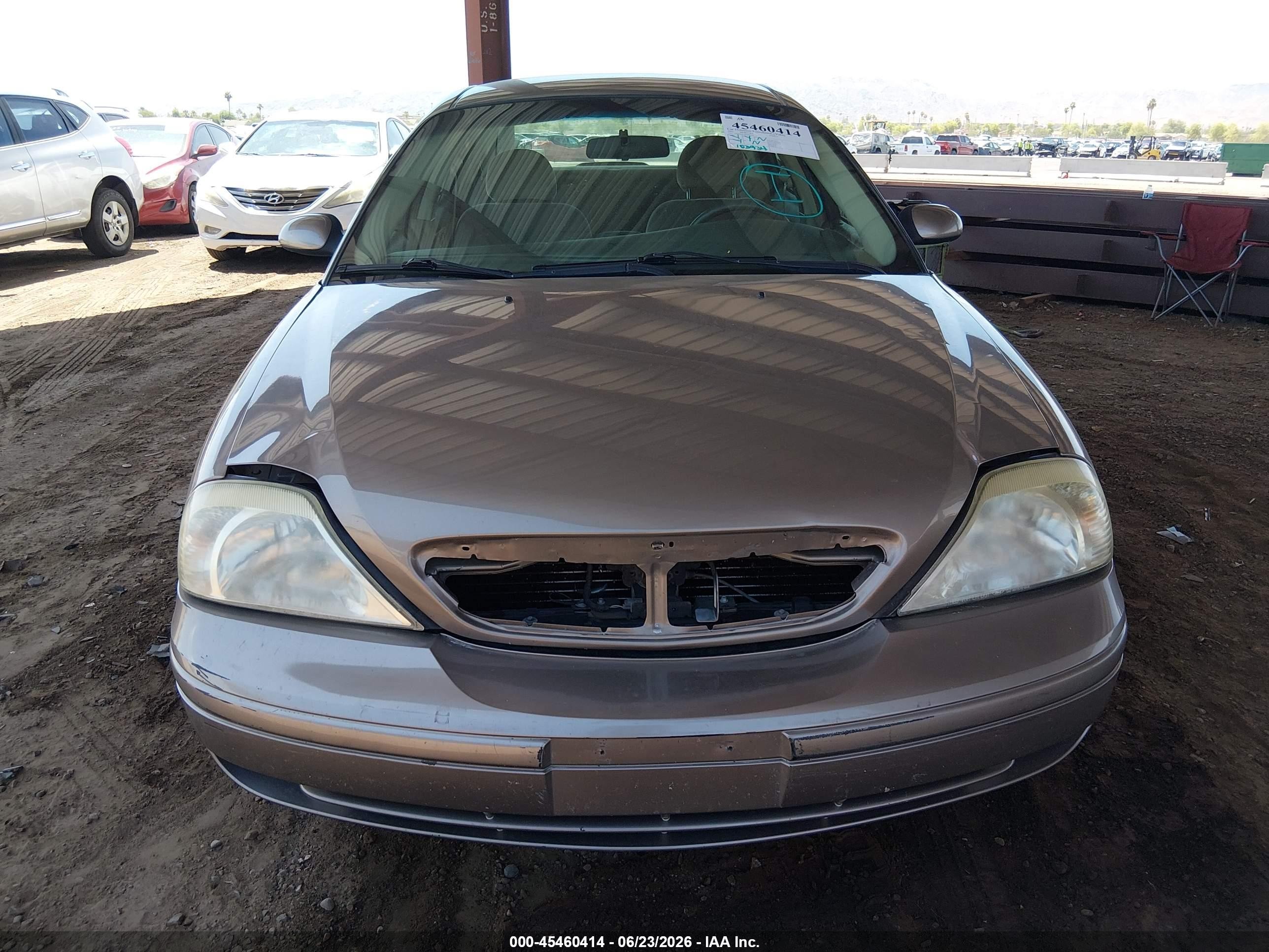 2002 Mercury Sable Gs Gold vin: 1MEFM50U92G602368