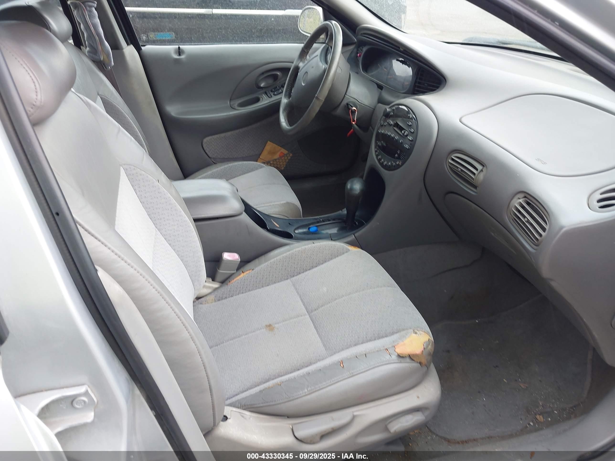 1998 Mercury Sable Ls Silver vin: 1MEFM53S2WA651267