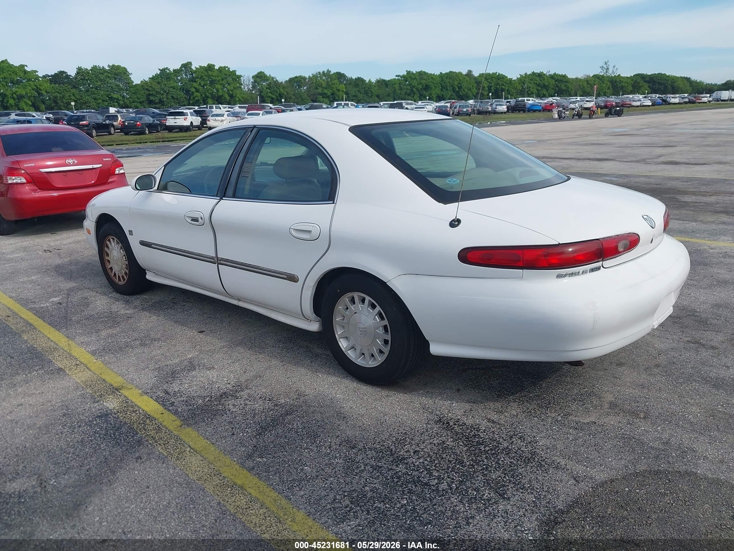 1999 Mercury Sable Ls White vin: 1MEFM53S3XG662910