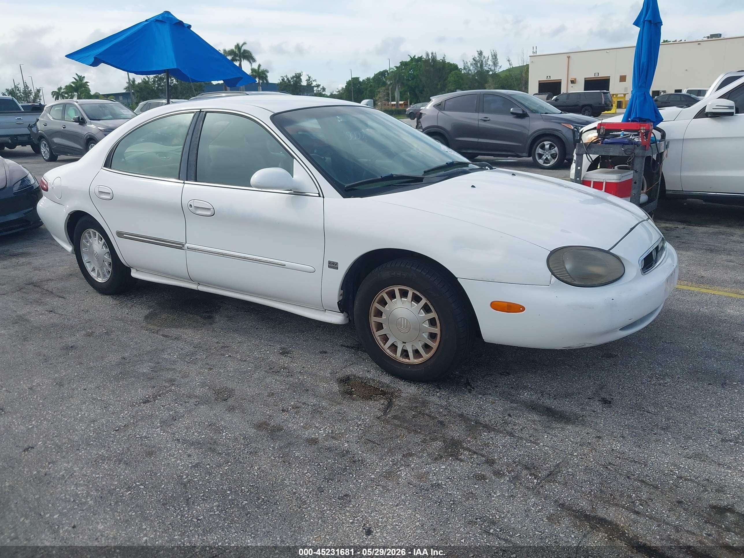1999 Mercury Sable Ls White vin: 1MEFM53S3XG662910