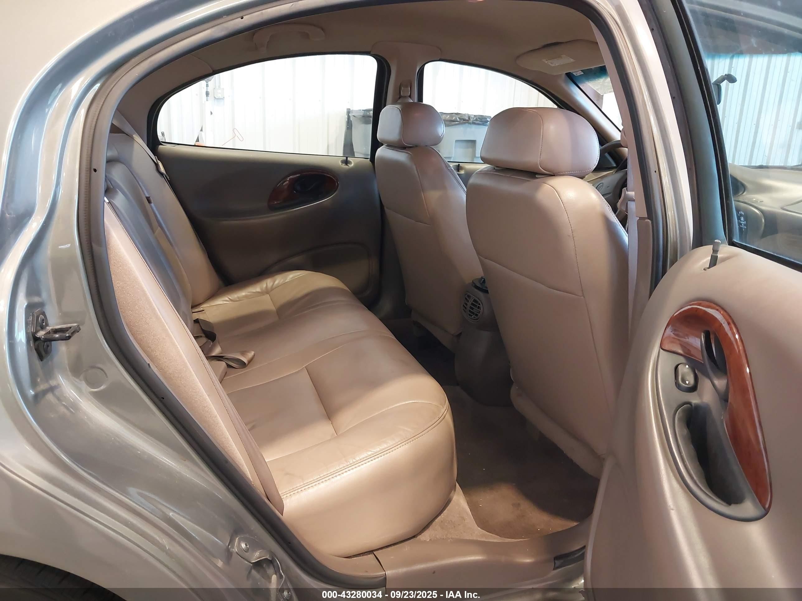 1999 Mercury Sable Ls Золотой vin: 1MEFM53S8XA661254