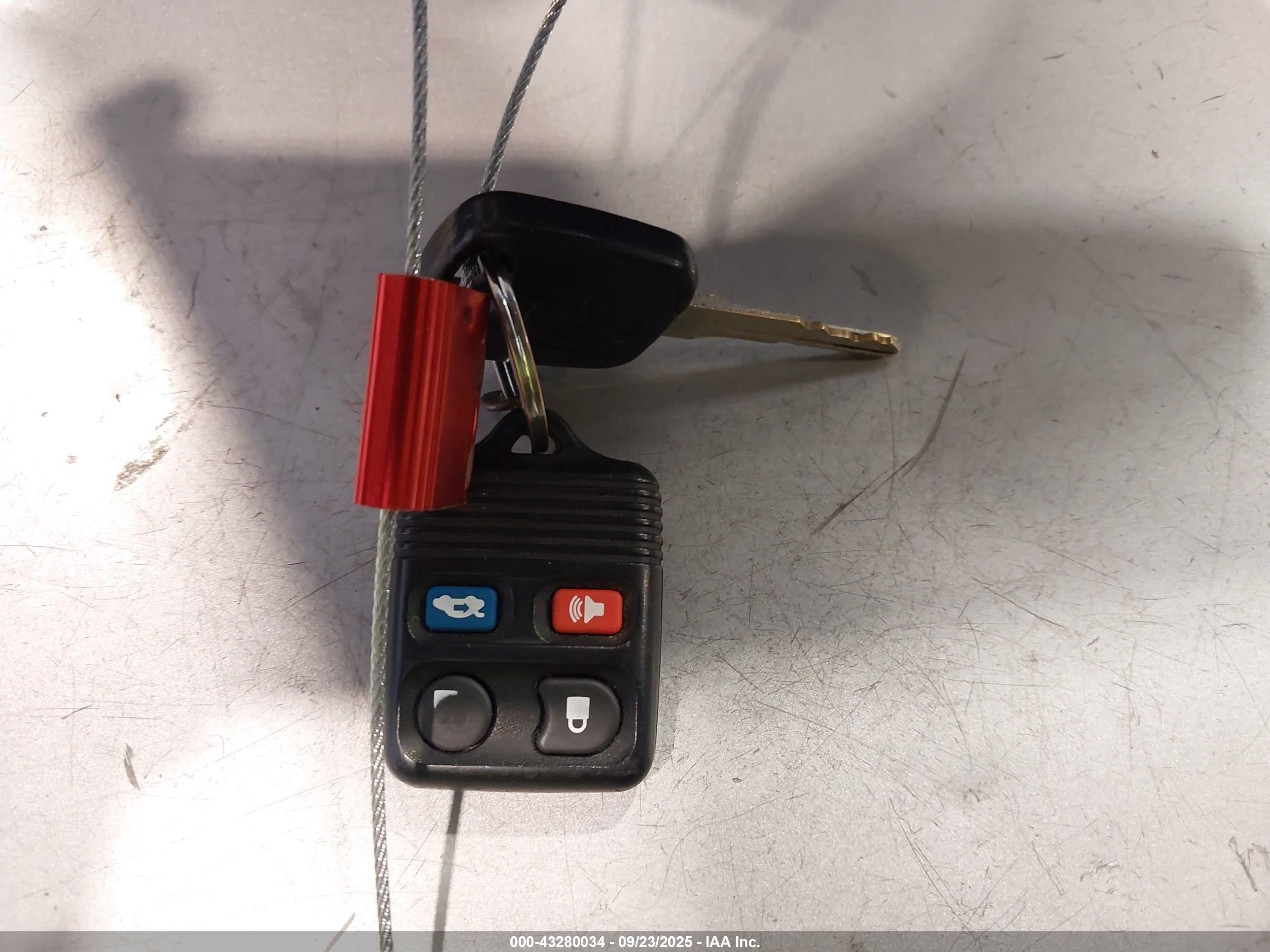 1999 Mercury Sable Ls Золотой vin: 1MEFM53S8XA661254