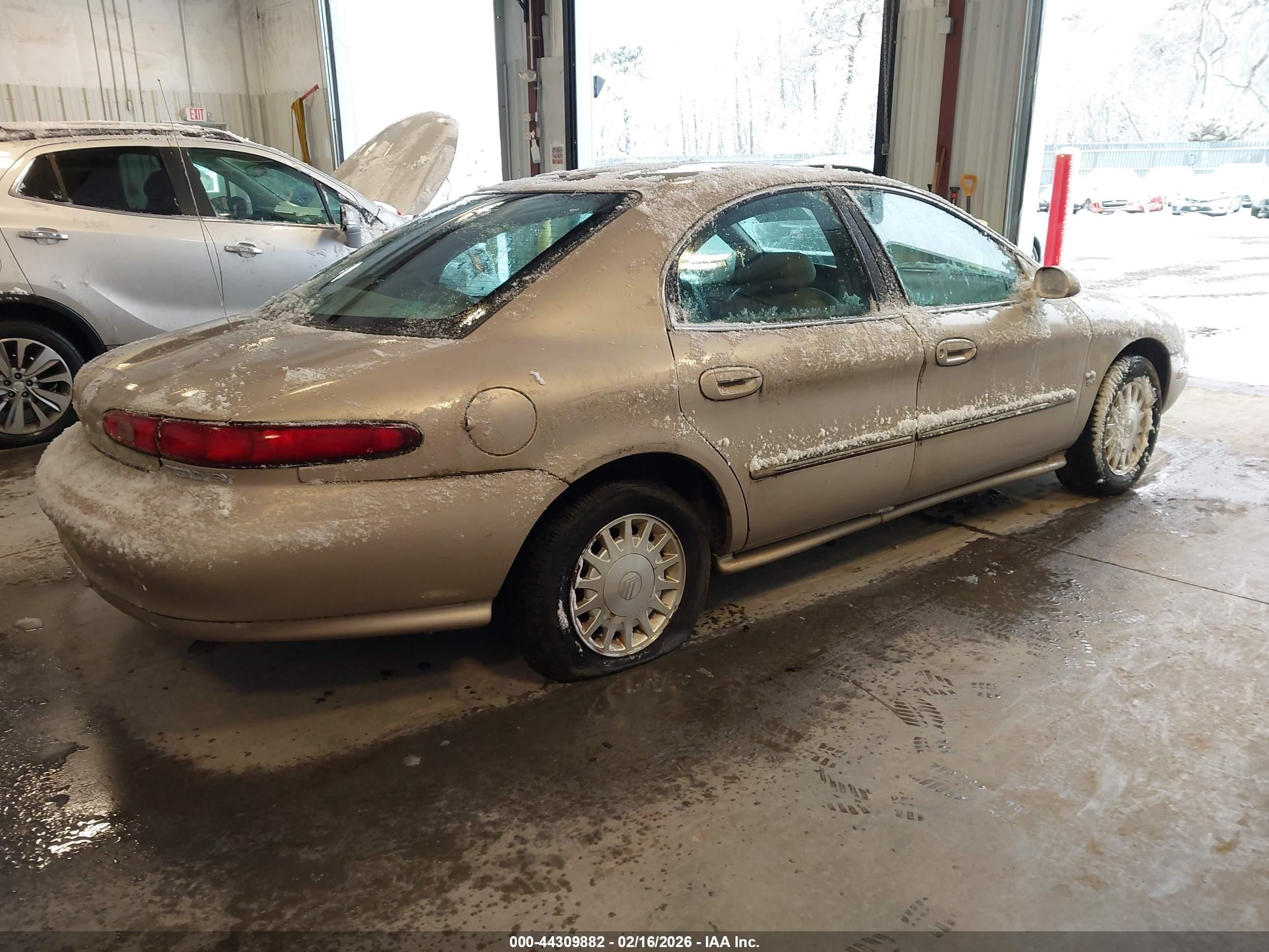 1999 Mercury Sable Ls Желто-коричневый vin: 1MEFM53S9XA619269