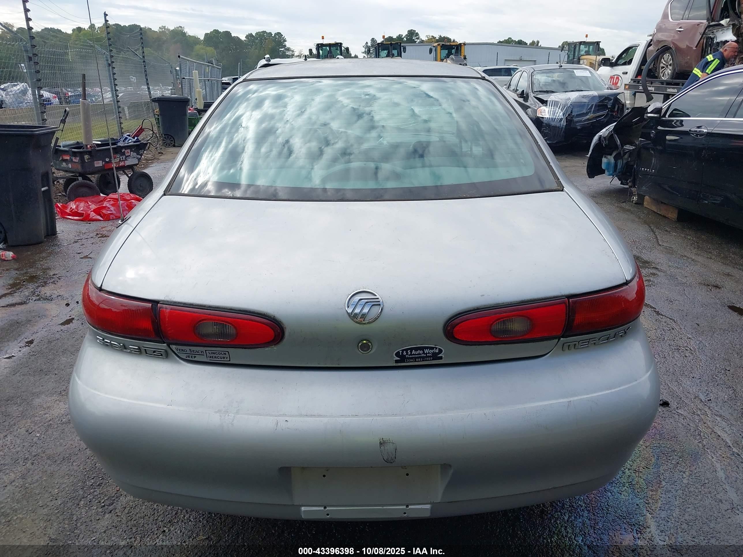 1999 Mercury Sable Ls Серебряный vin: 1MEFM53S9XA653728
