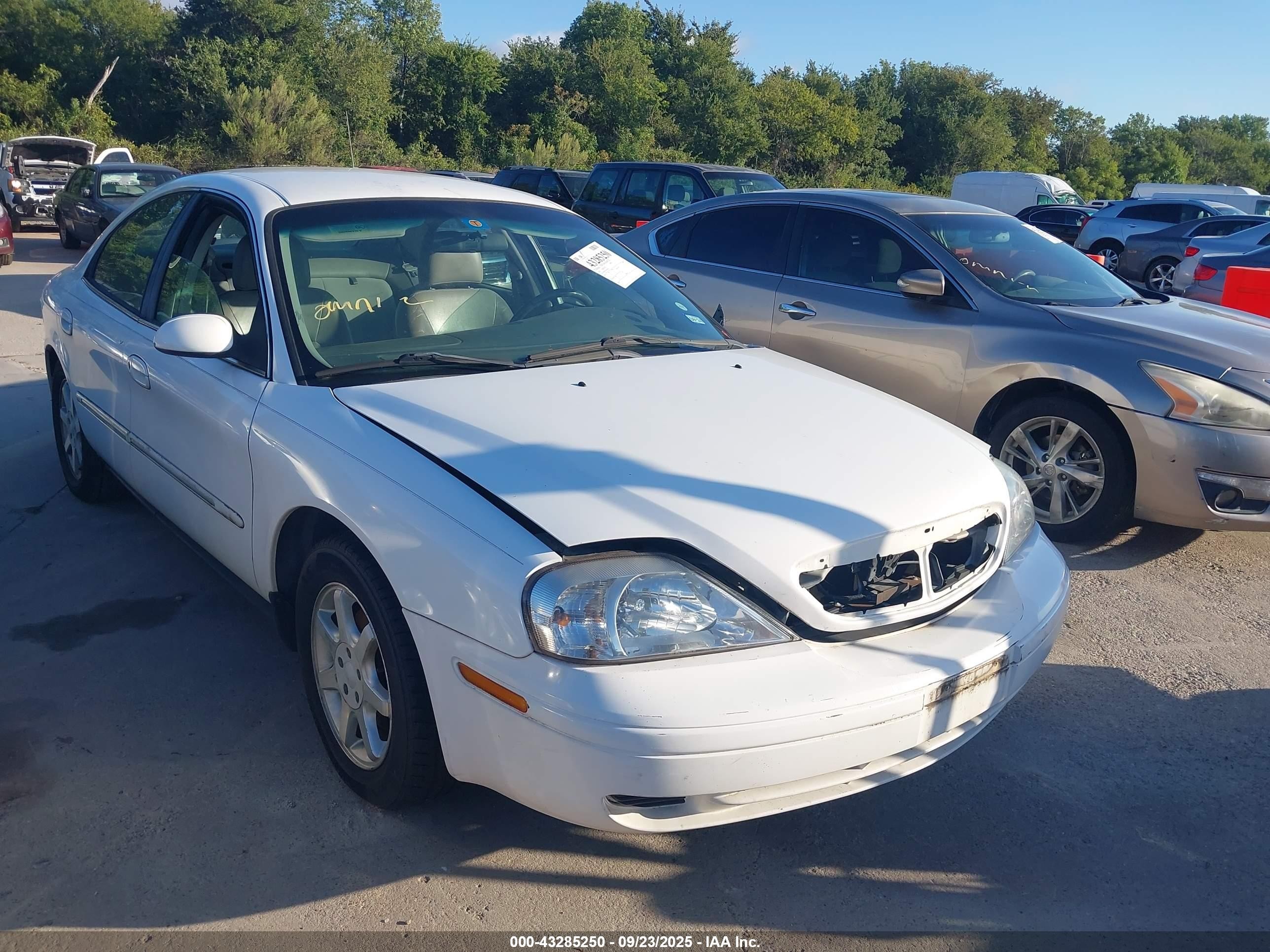 1MEFM53U41A630219