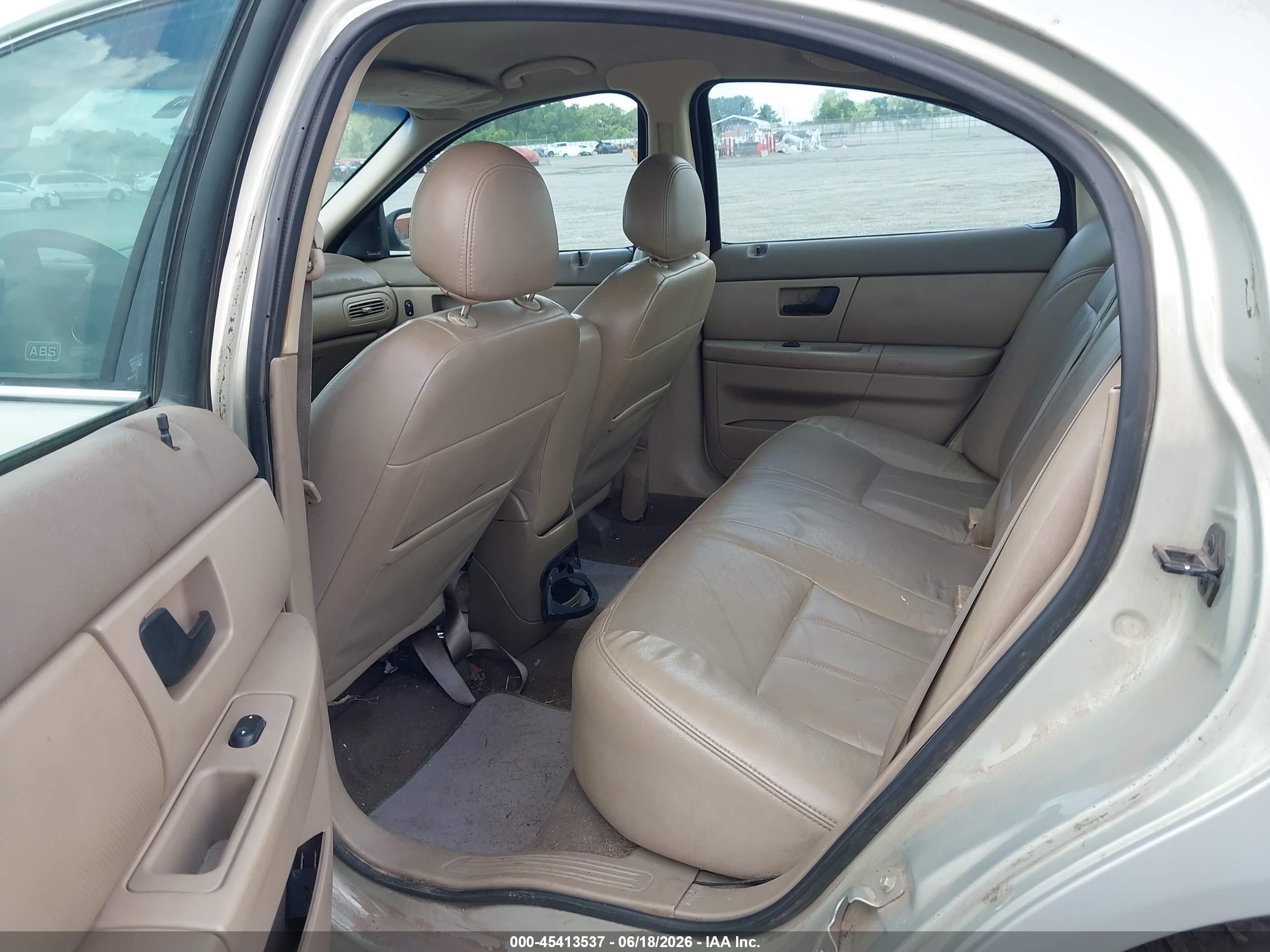 2004 Mercury Sable Ls Premium Серебряный vin: 1MEFM55S04A617936