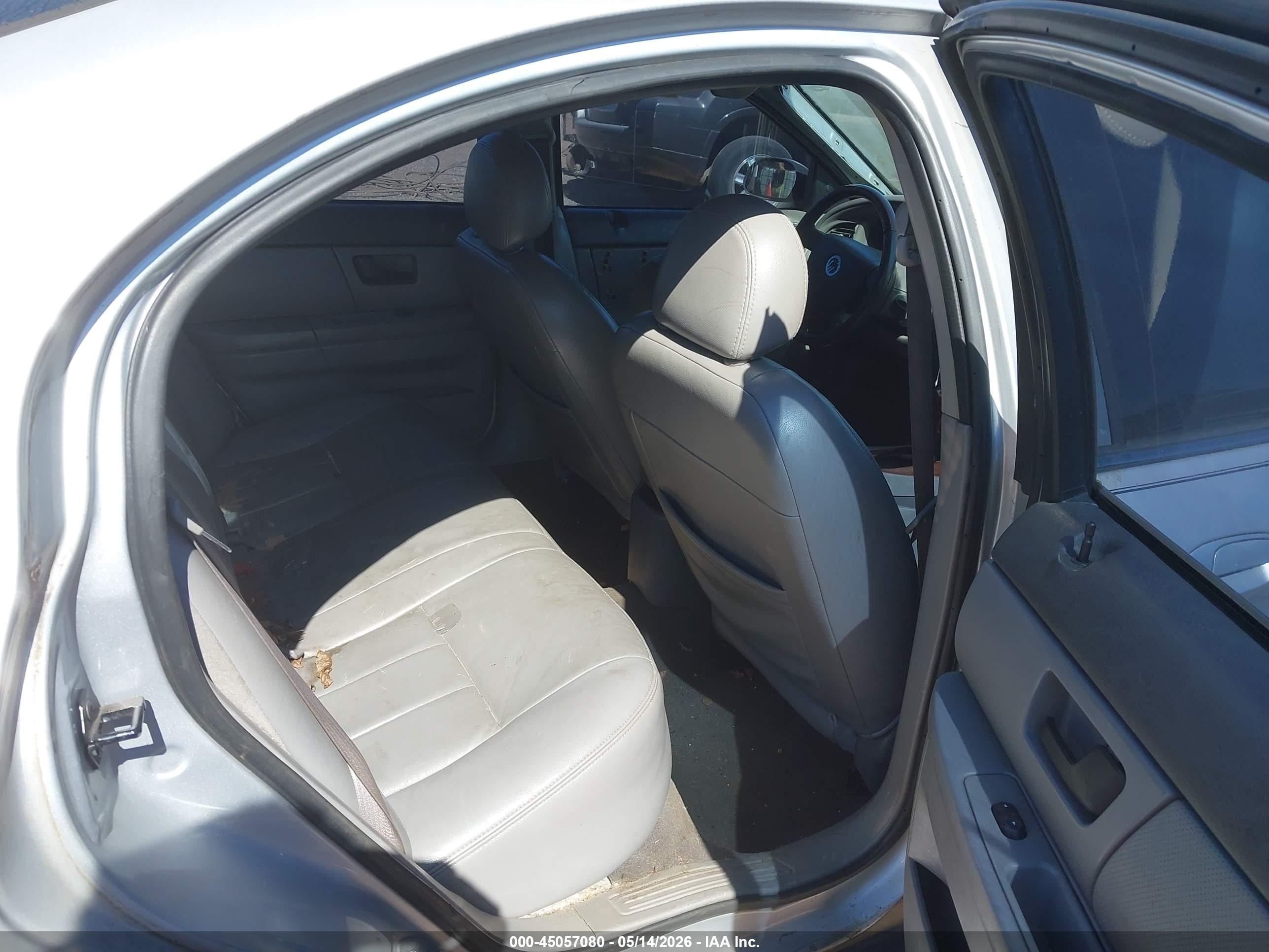 2005 Mercury Sable Ls Silver vin: 1MEFM55S45A620355
