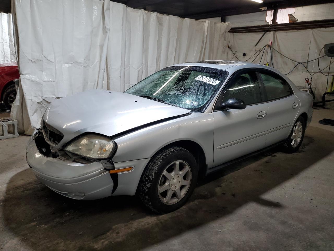 1MEFM55S4YA600904