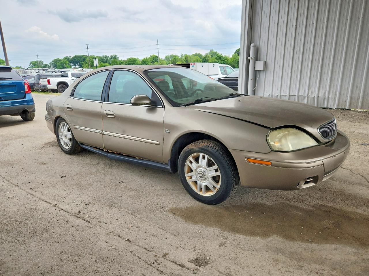 2004 Mercury Sable Ls Premium Tan vin: 1MEFM55S94A627641