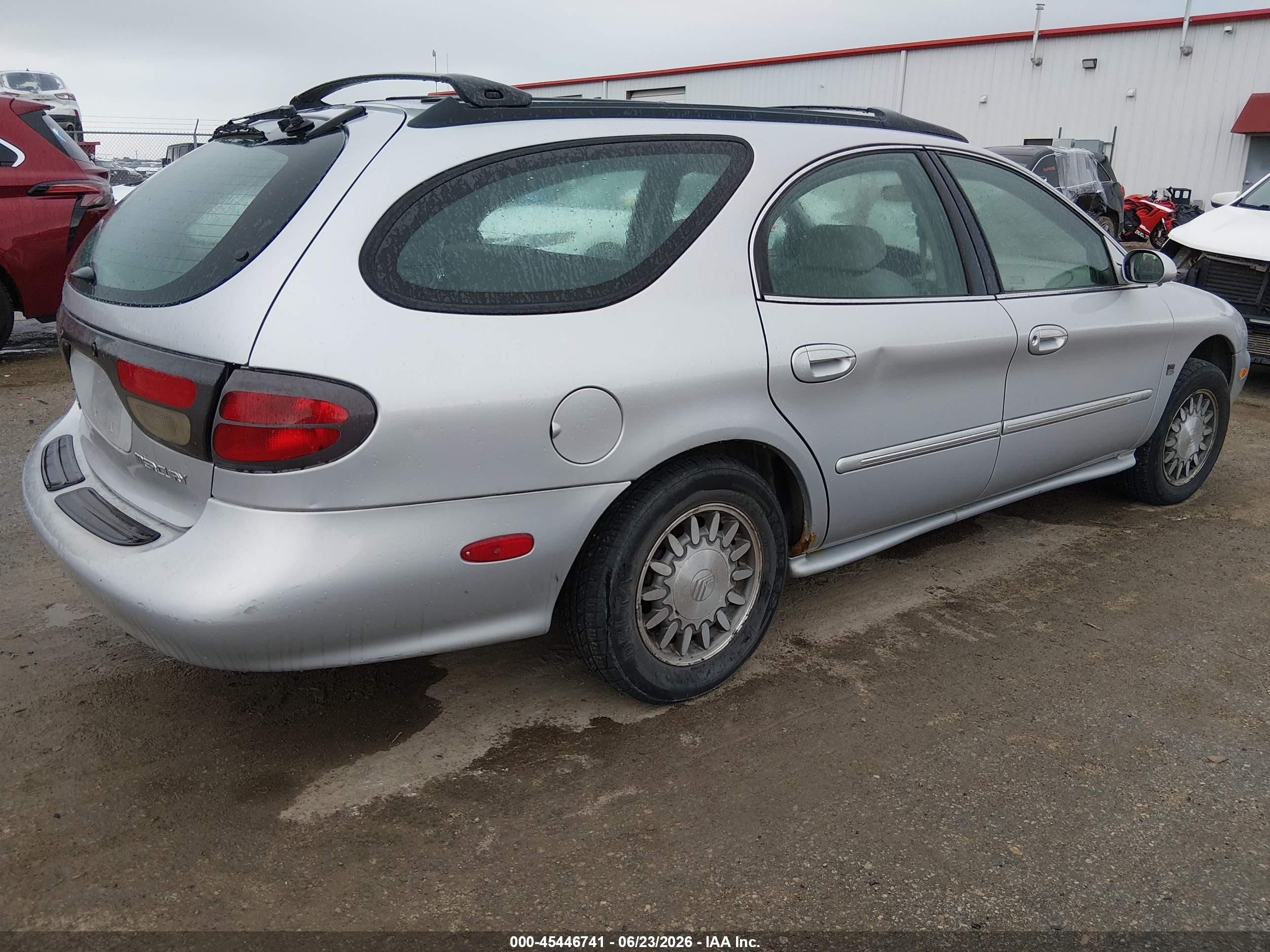 1998 Mercury Sable Ls Silver vin: 1MEFM58S4WA608350