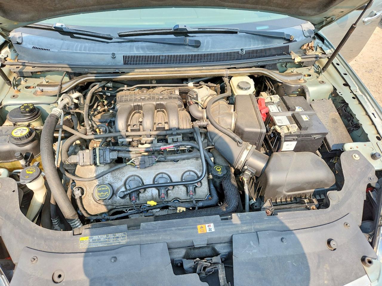 2008 Mercury Sable Luxury Green vin: 1MEHM40W28G601916