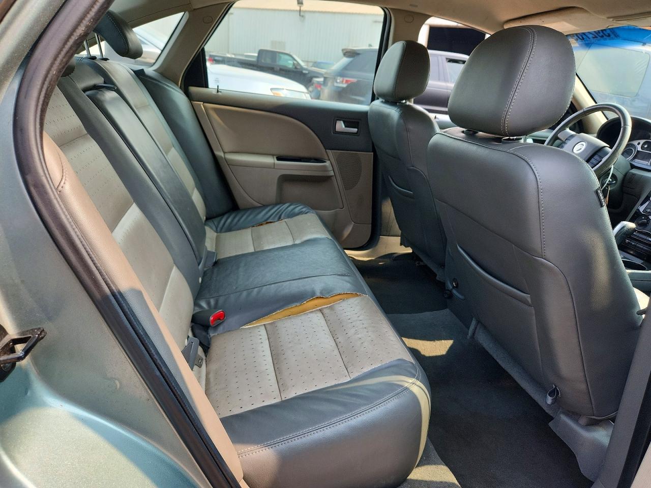 2008 Mercury Sable Luxury Green vin: 1MEHM40W28G601916