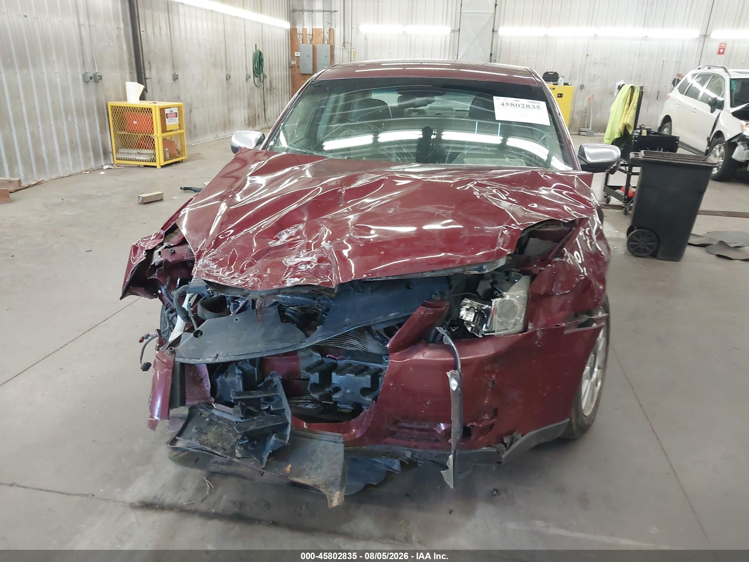 2008 Mercury Sable   Красный vin: 1MEHM40W28G622605